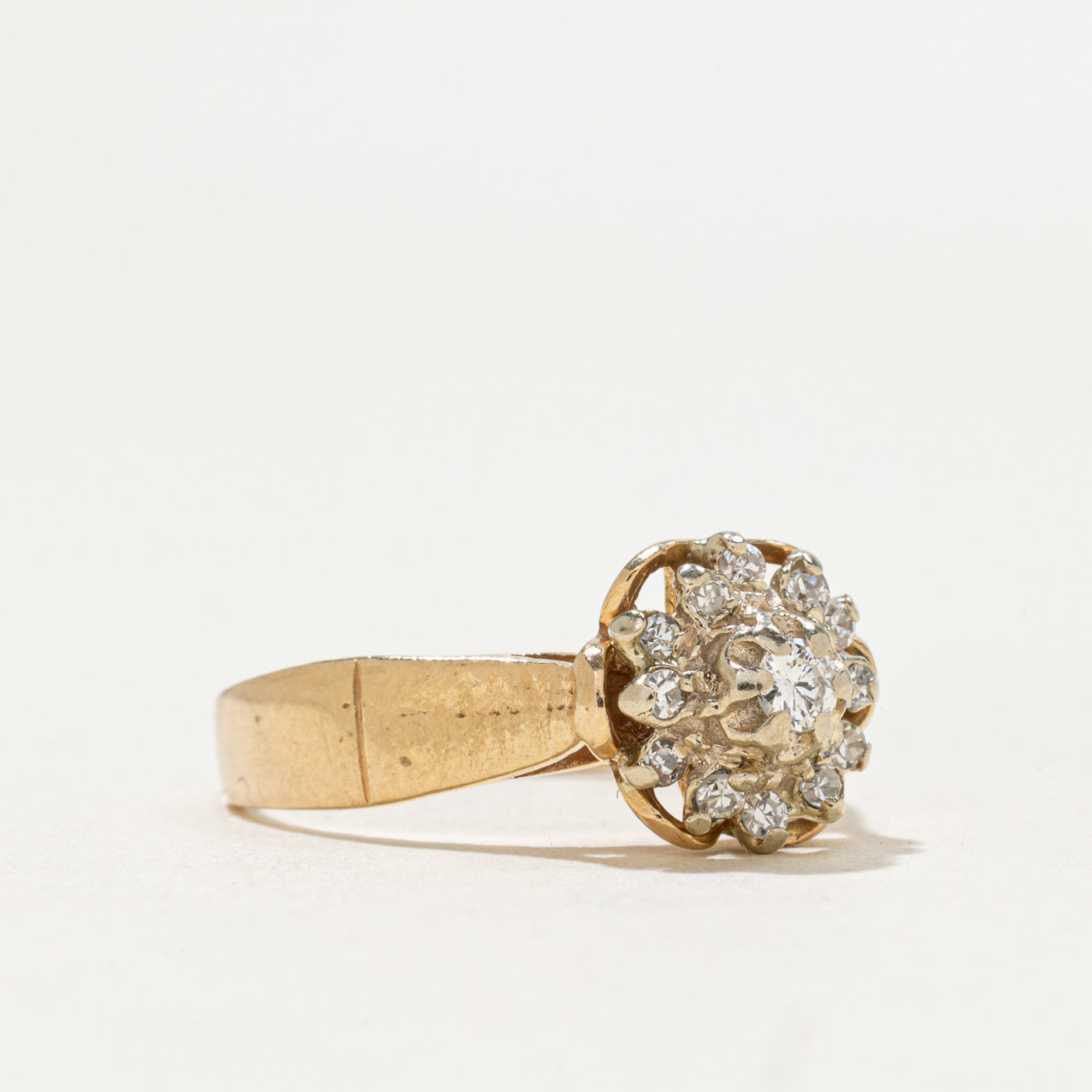 Diamond Cluster Floral Ring | 0.18ctw | SZ 5.5