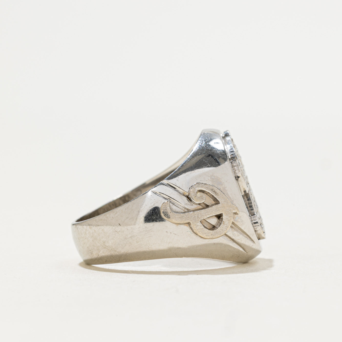 Diamond "B" Initial Signet Ring | 0.10ctw | SZ 8.0