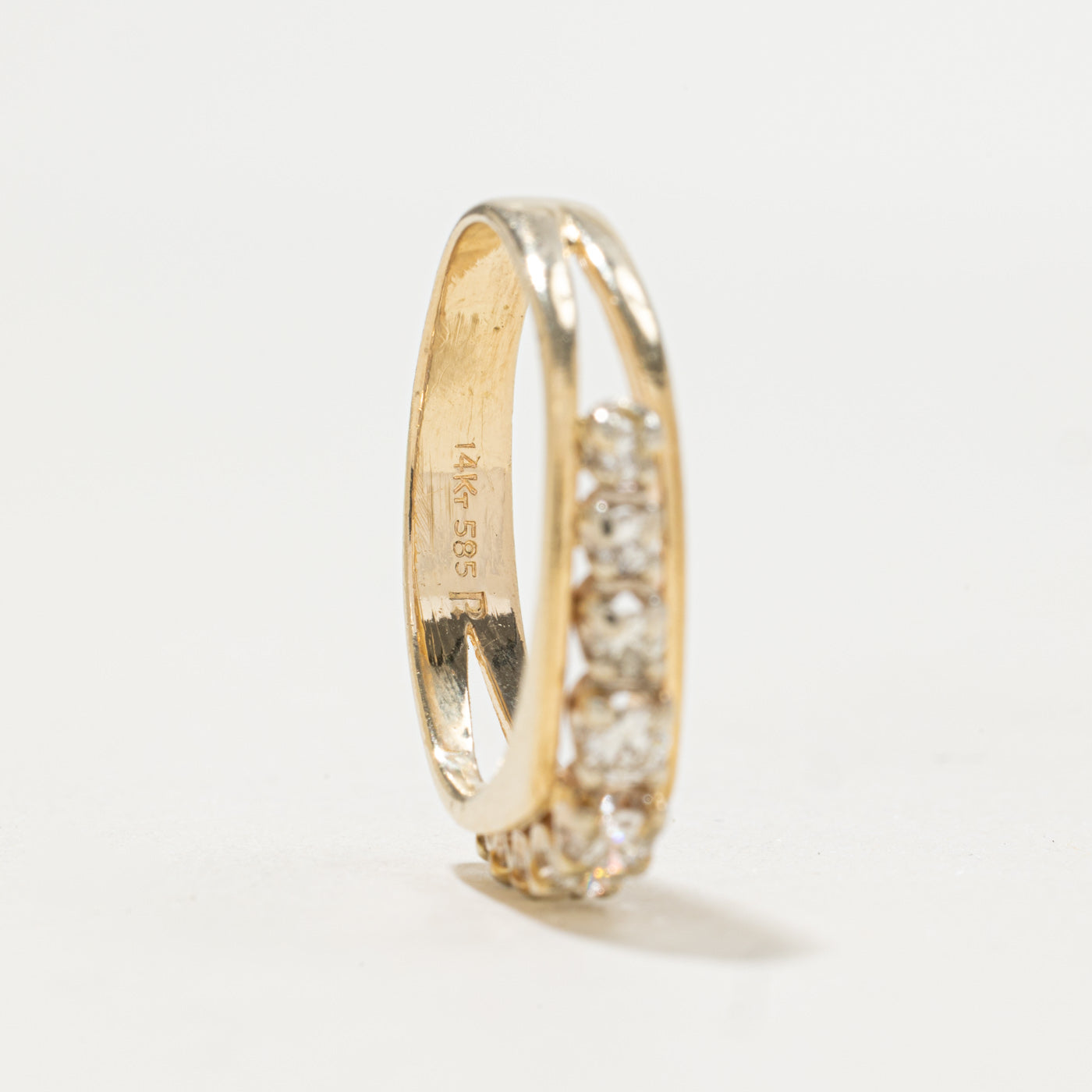 Semi Eternity Diamond Band | 0.31ctw | SZ 6.0