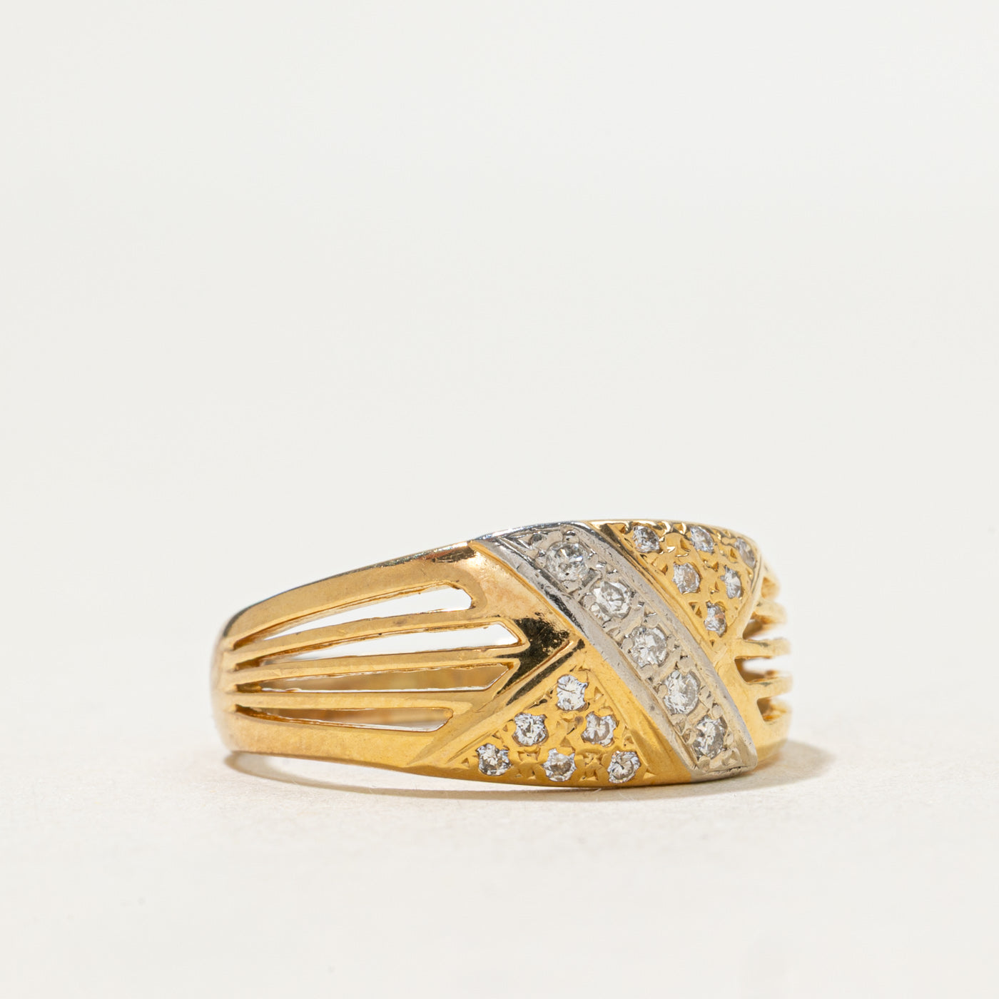 Diagonal Diamond Openwork X Band | 0.11ctw | SZ 7.25