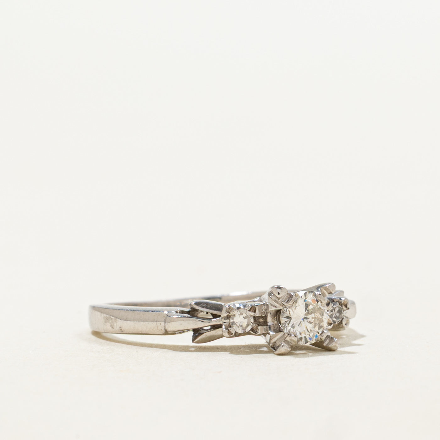 18K White Gold Diamond Accented Ring | 0.24ctw | SZ 5.25
