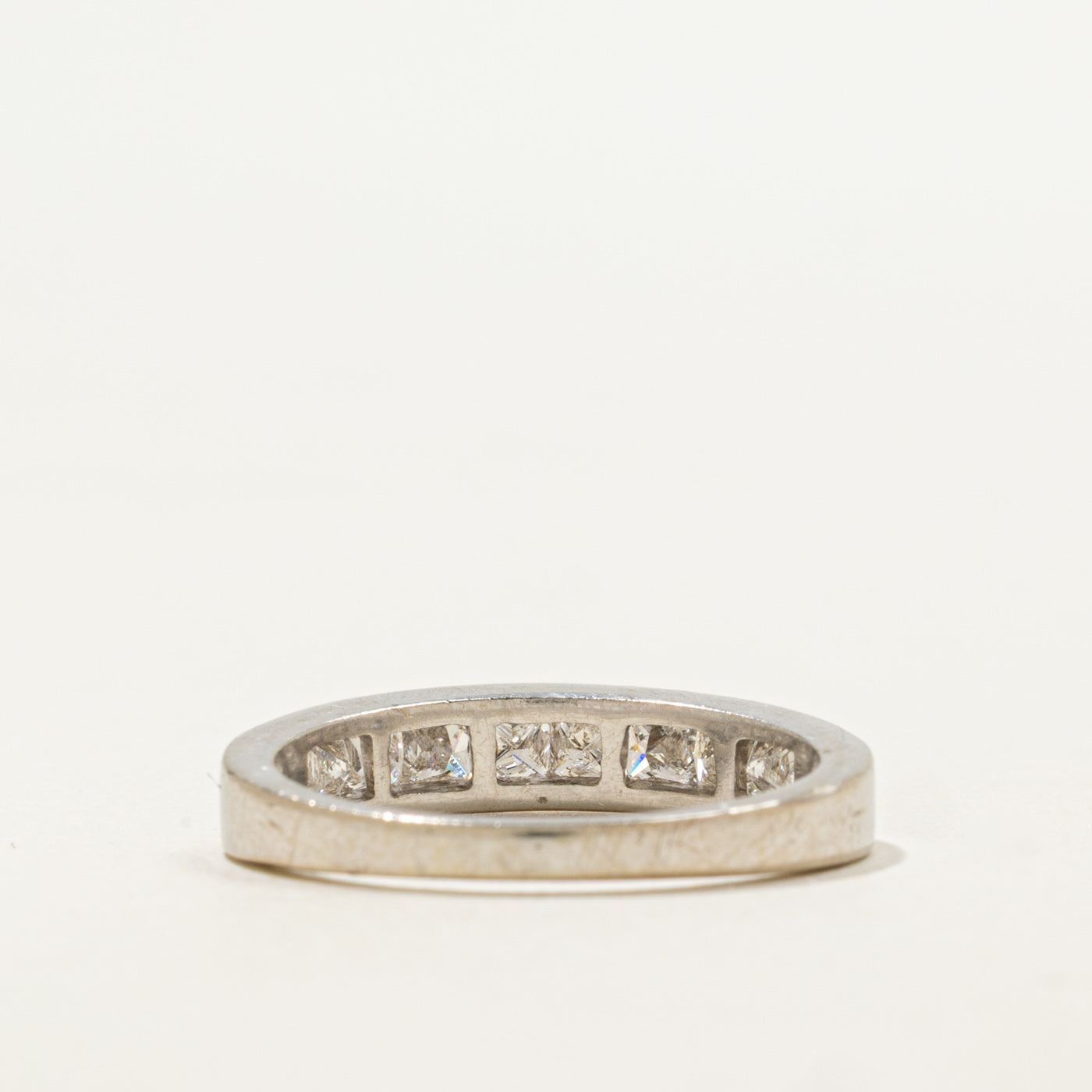 Alliance demi-éternité en or 14 carats sertie de diamants taille princesse | 1,20 ct au total | Taille 7,25