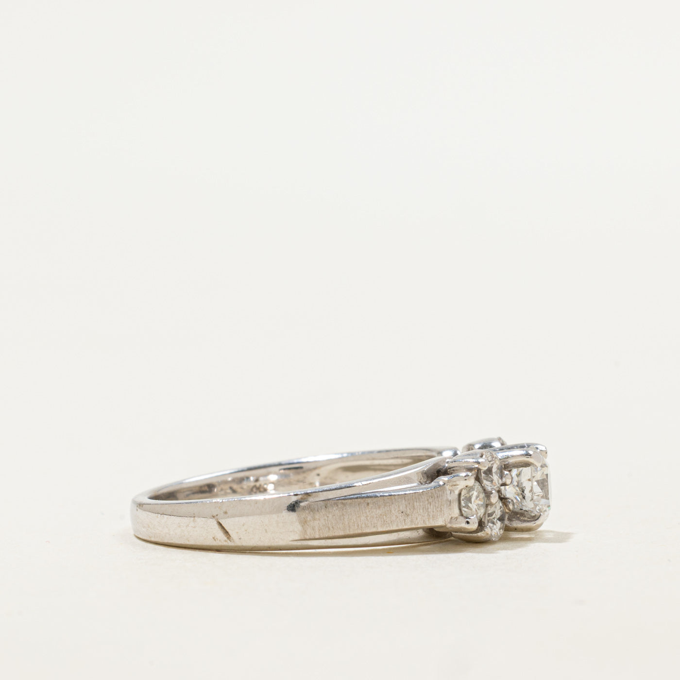 14K White Gold Diamond Accented Ring | 0.92ctw | SZ 8.0