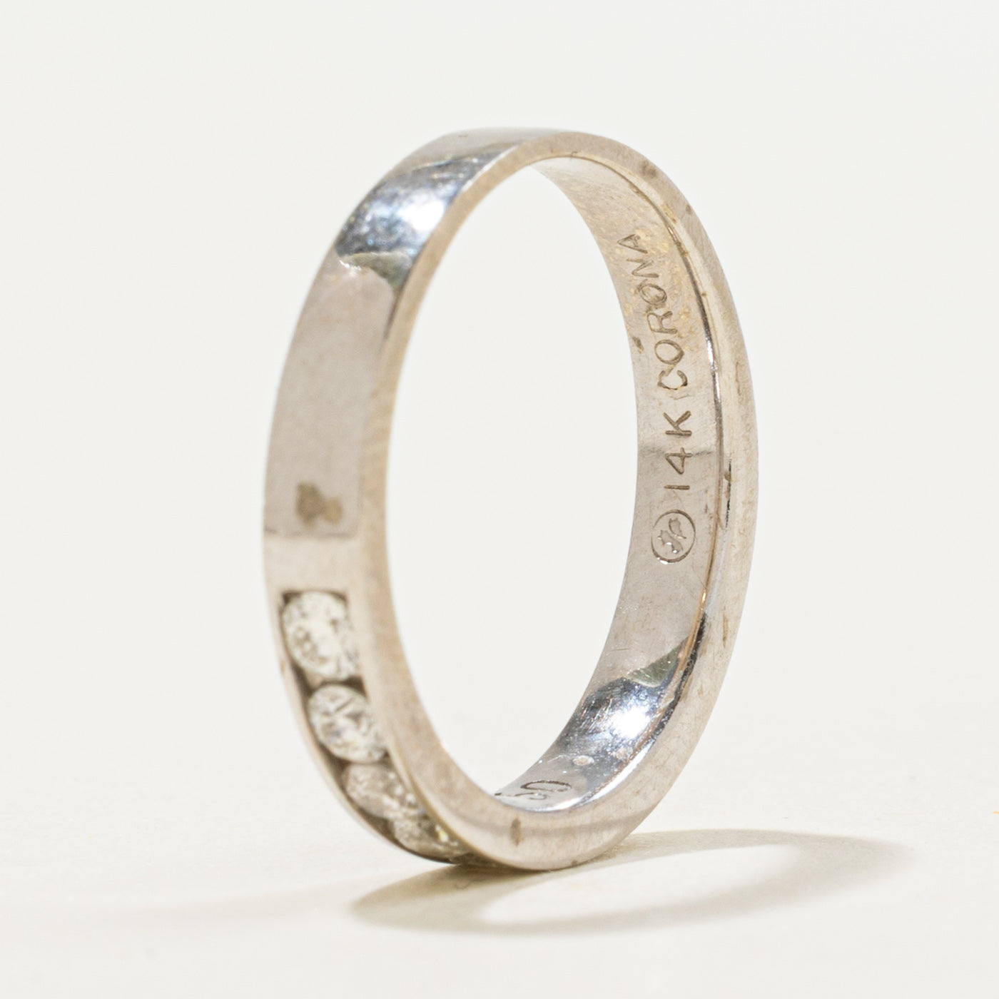 Alliance demi-éternité en or blanc 14 carats sertie de diamants | 0,50 ct | 3,20 mm | Taille 5,25