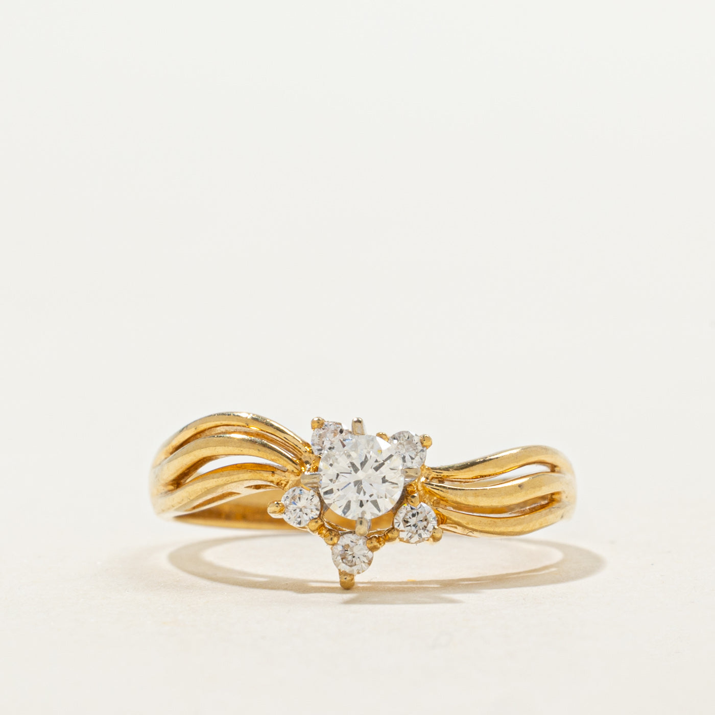 18K Diamond Accented Open Wave Ring | 0.15ctw | SZ 6.0