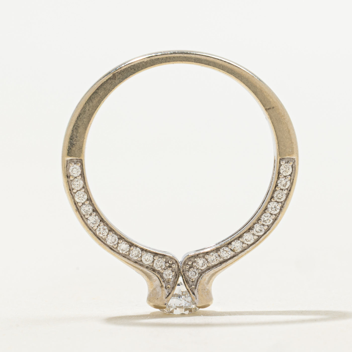 Bague en or blanc 14 carats ornée de diamants | 0,61 ct | Taille 7,5