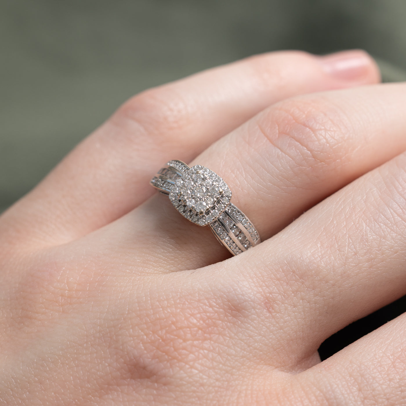 10K Diamond Square Cluster Halo Ring | 0.50ctw | SZ 5.25