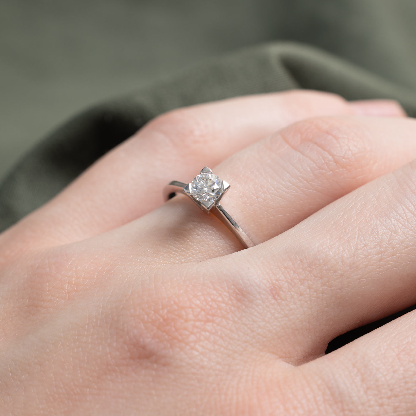 18K White Gold Solitaire Diamond Ring | 0.35ct | SZ 6.0