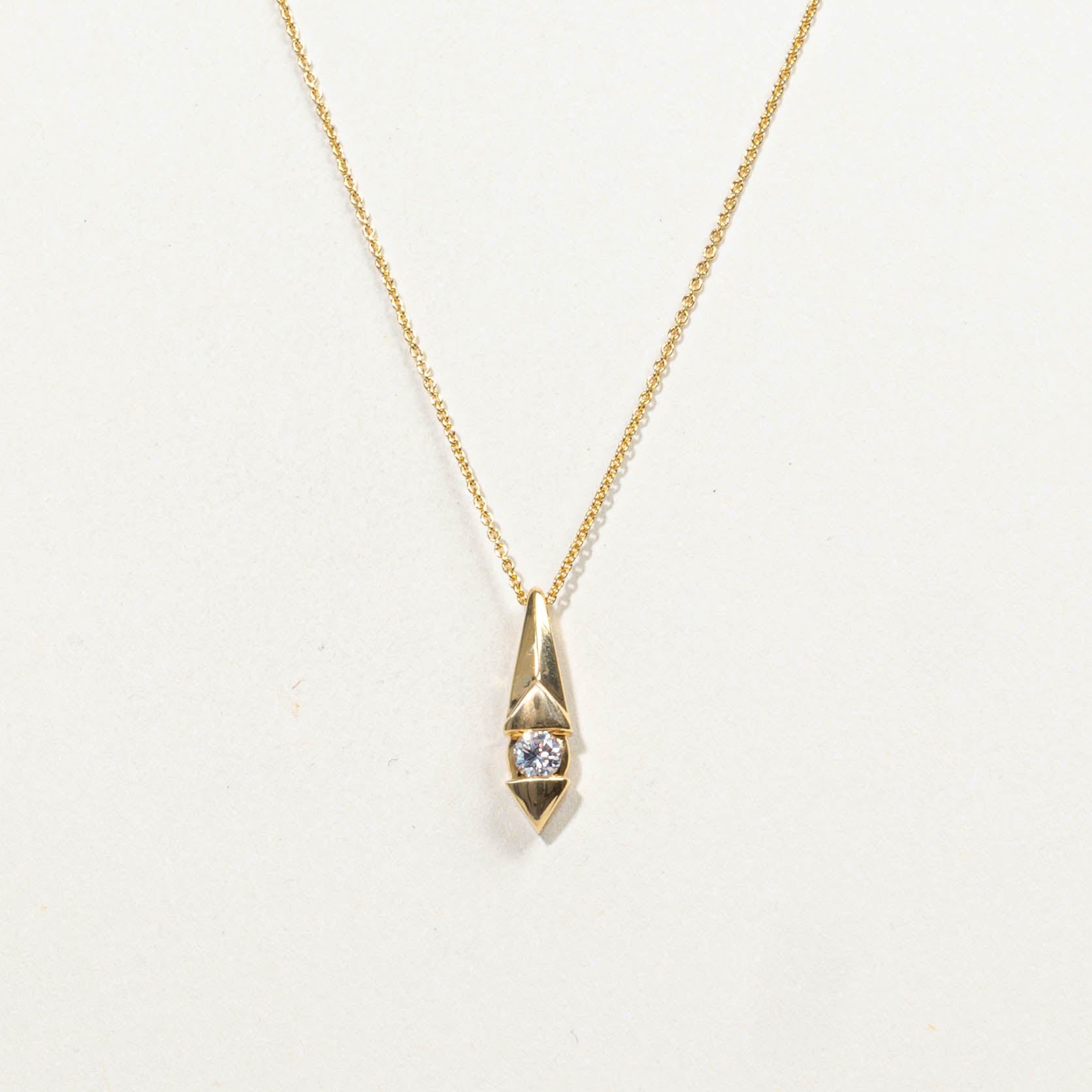 18k Diamond Geometric Pendant Necklace | 0.12ctw | 16"