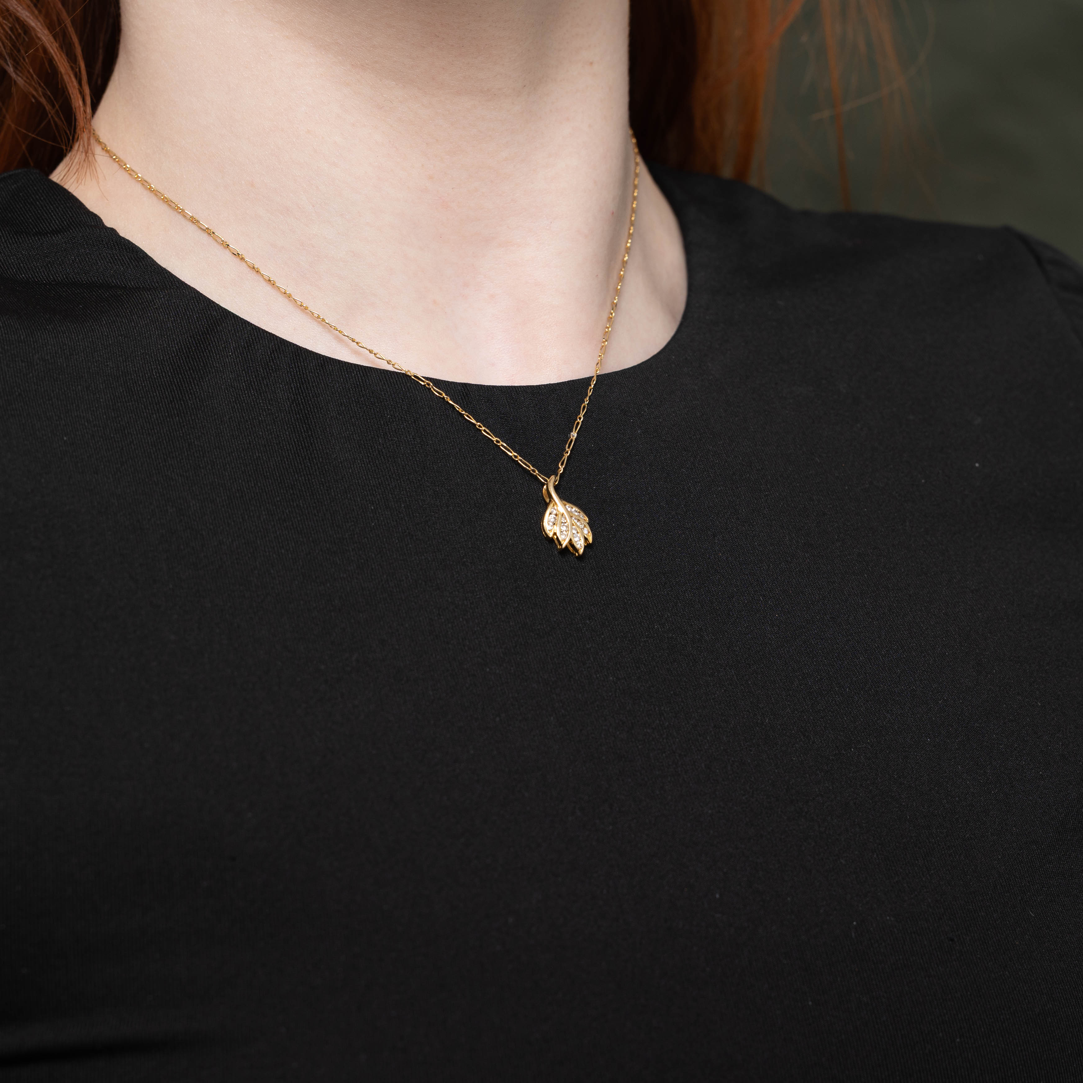 14k Diamond Leaf Pendant Necklace | 0.20ctw | 17"