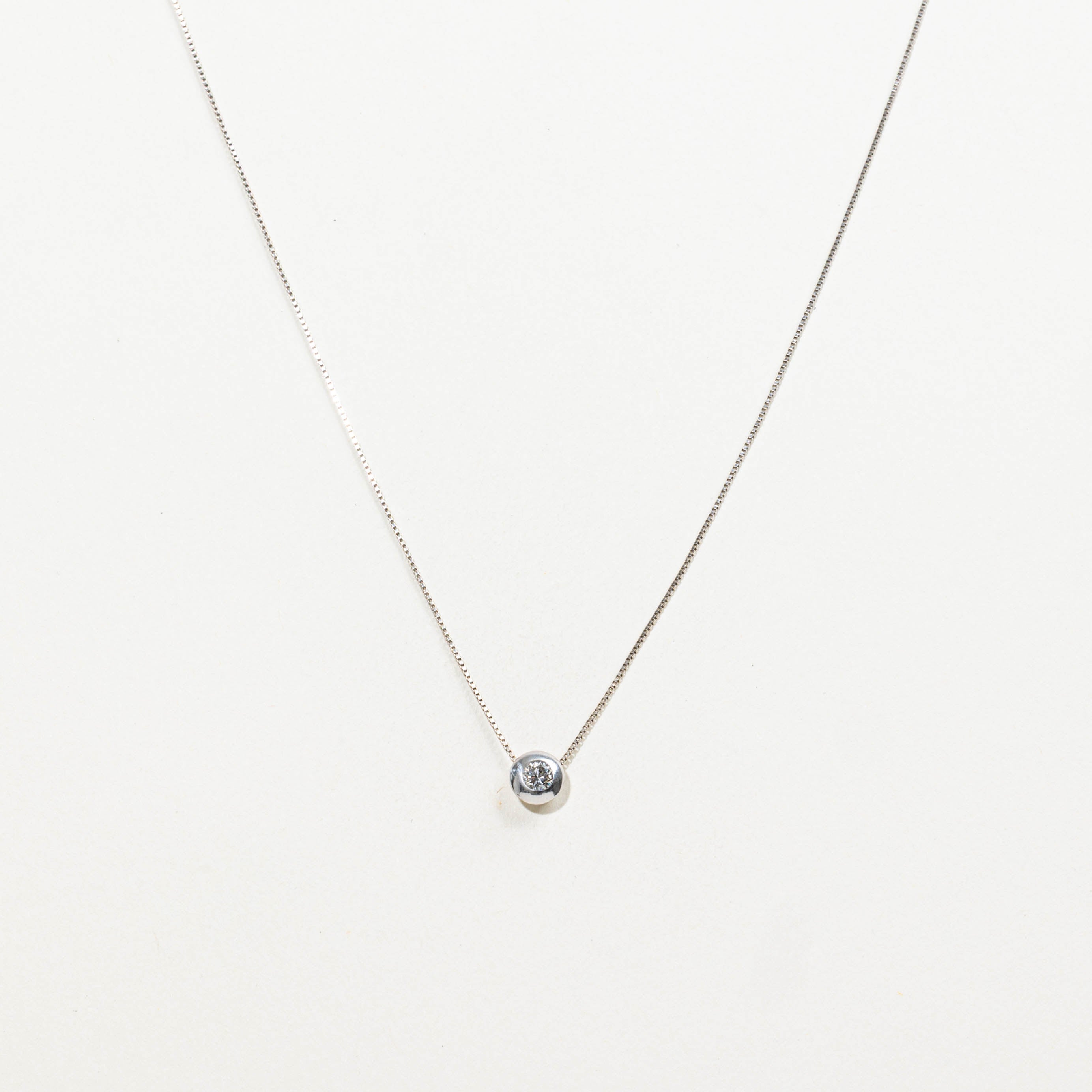 14k Bezel Set Diamond Pendant Necklace | 0.15ctw | 19"