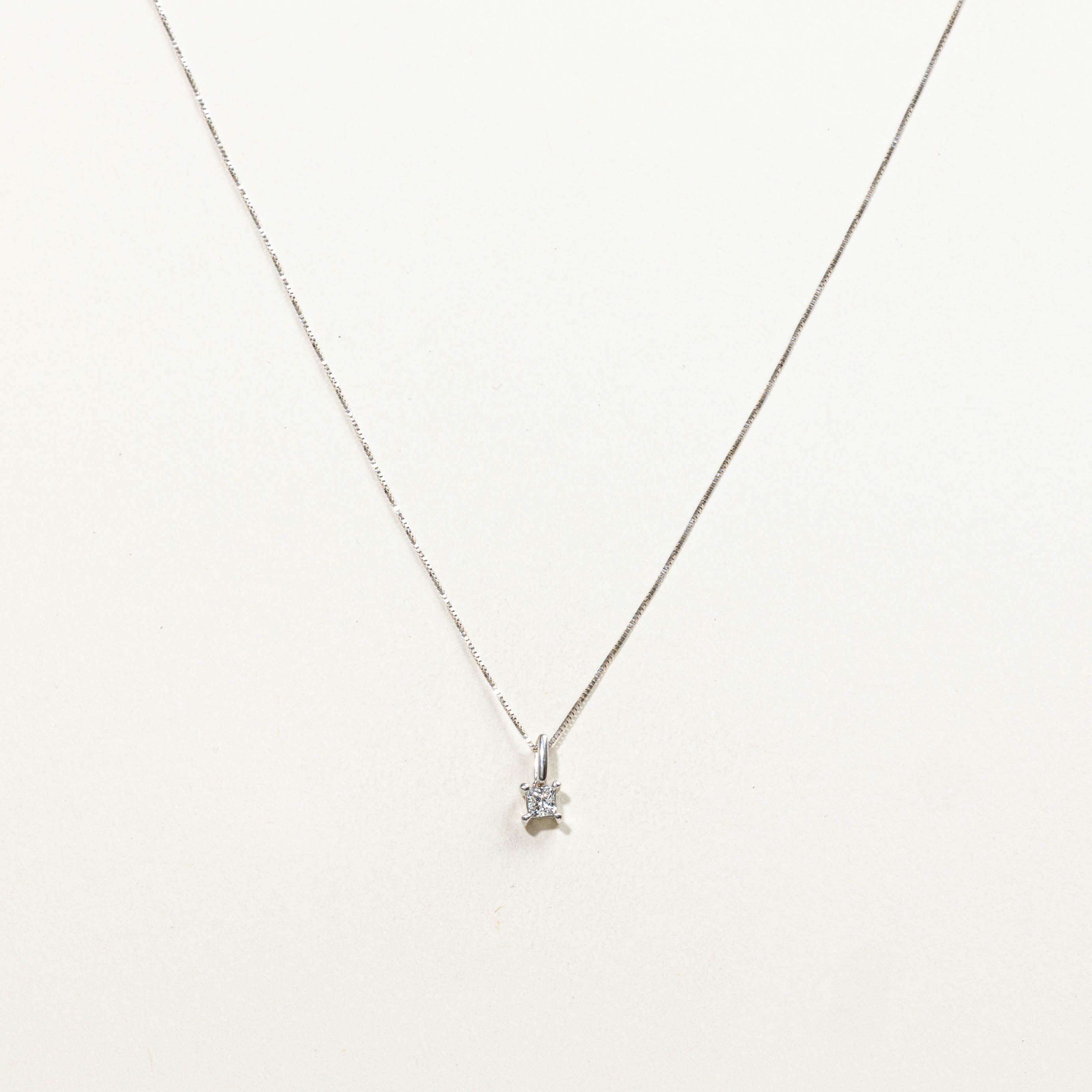 18k Solitaire Princess Cut Diamond Pendant Necklace | 0.25ct | 20"