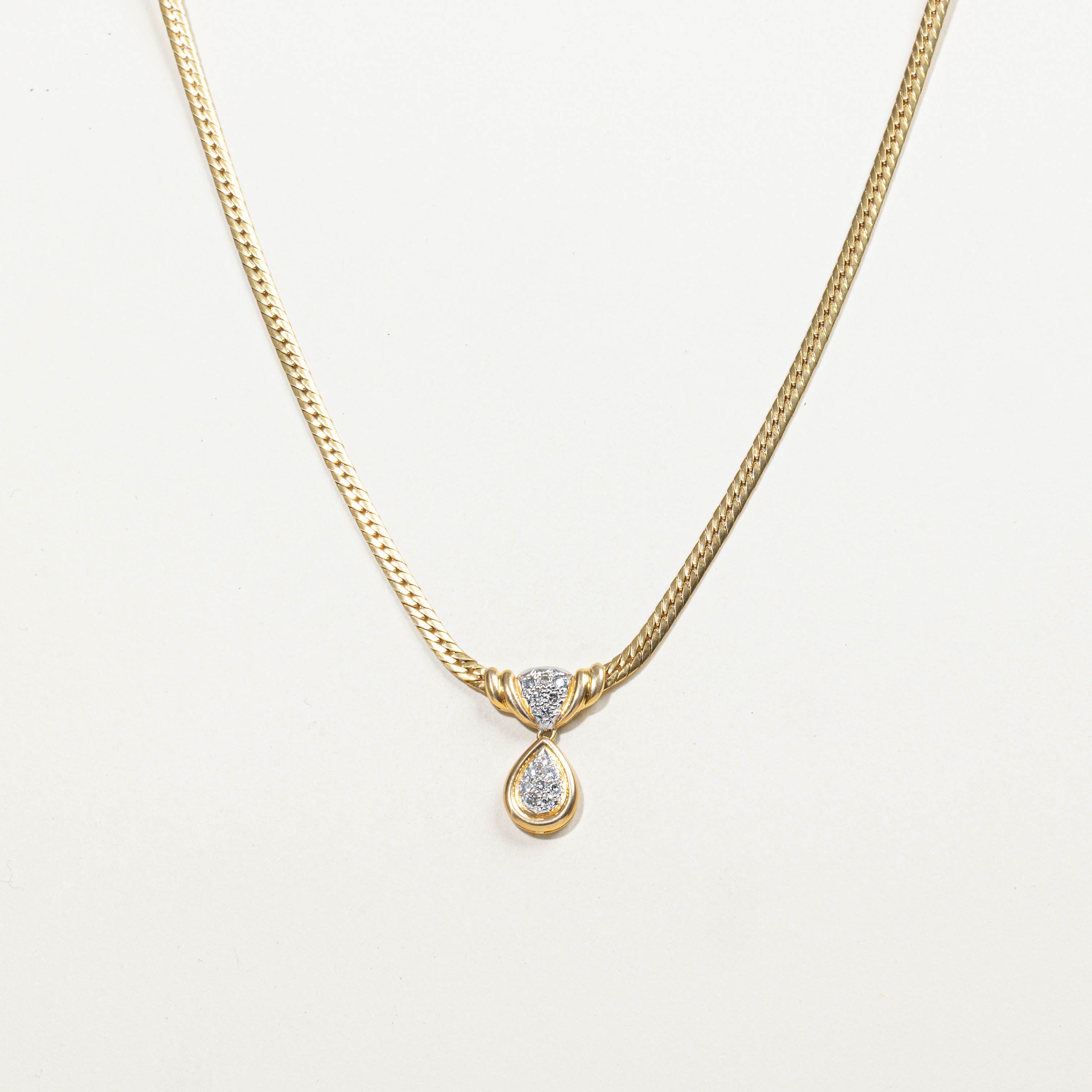 18k Diamond Pear Cluster Pendant Necklace | 0.28ctw | 15"