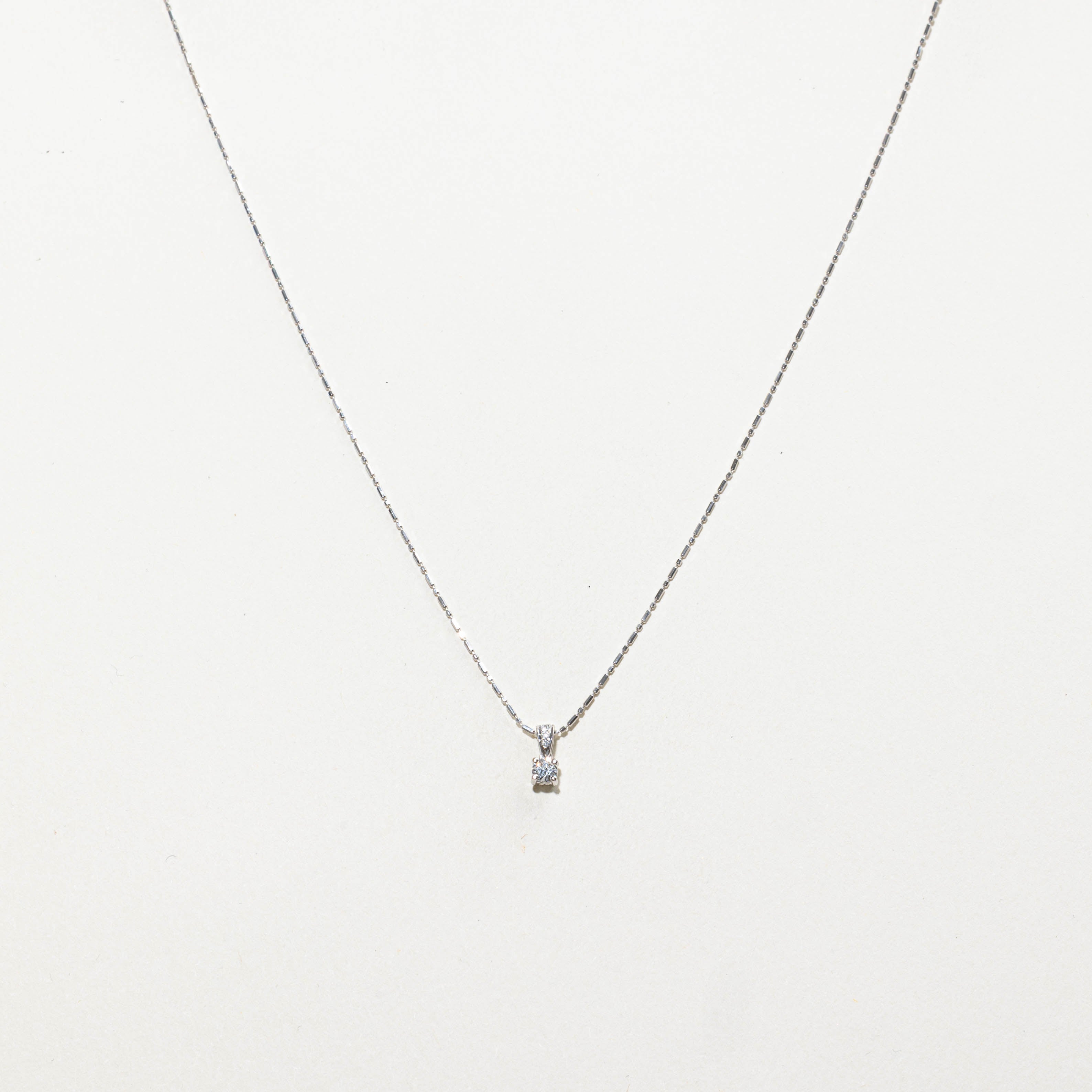 18k White Gold Solitaire Diamond Pendant Necklace | 0.16ctw | 17"