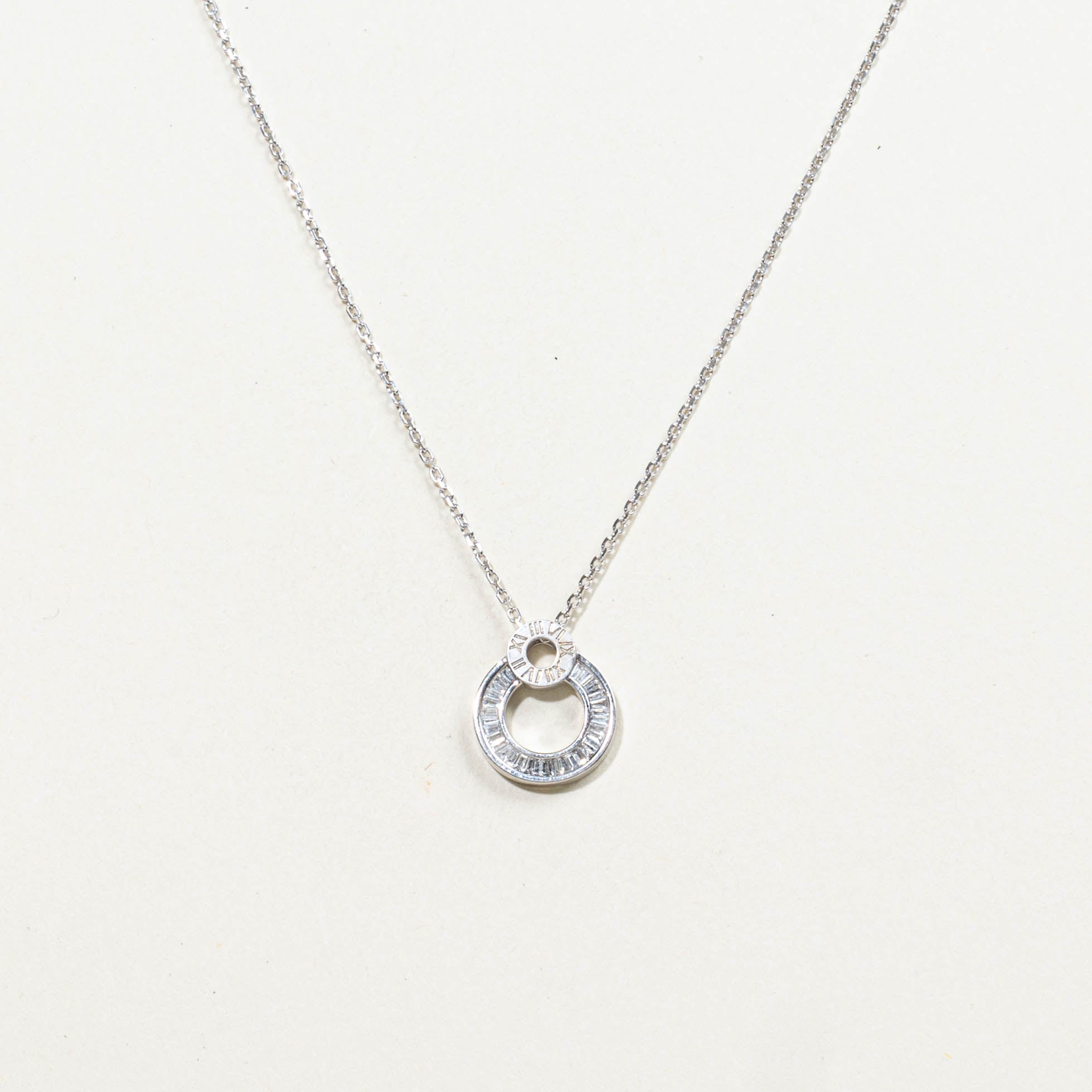 18k Diamond Circle Pendant Necklace | 0.25ctw | 18"