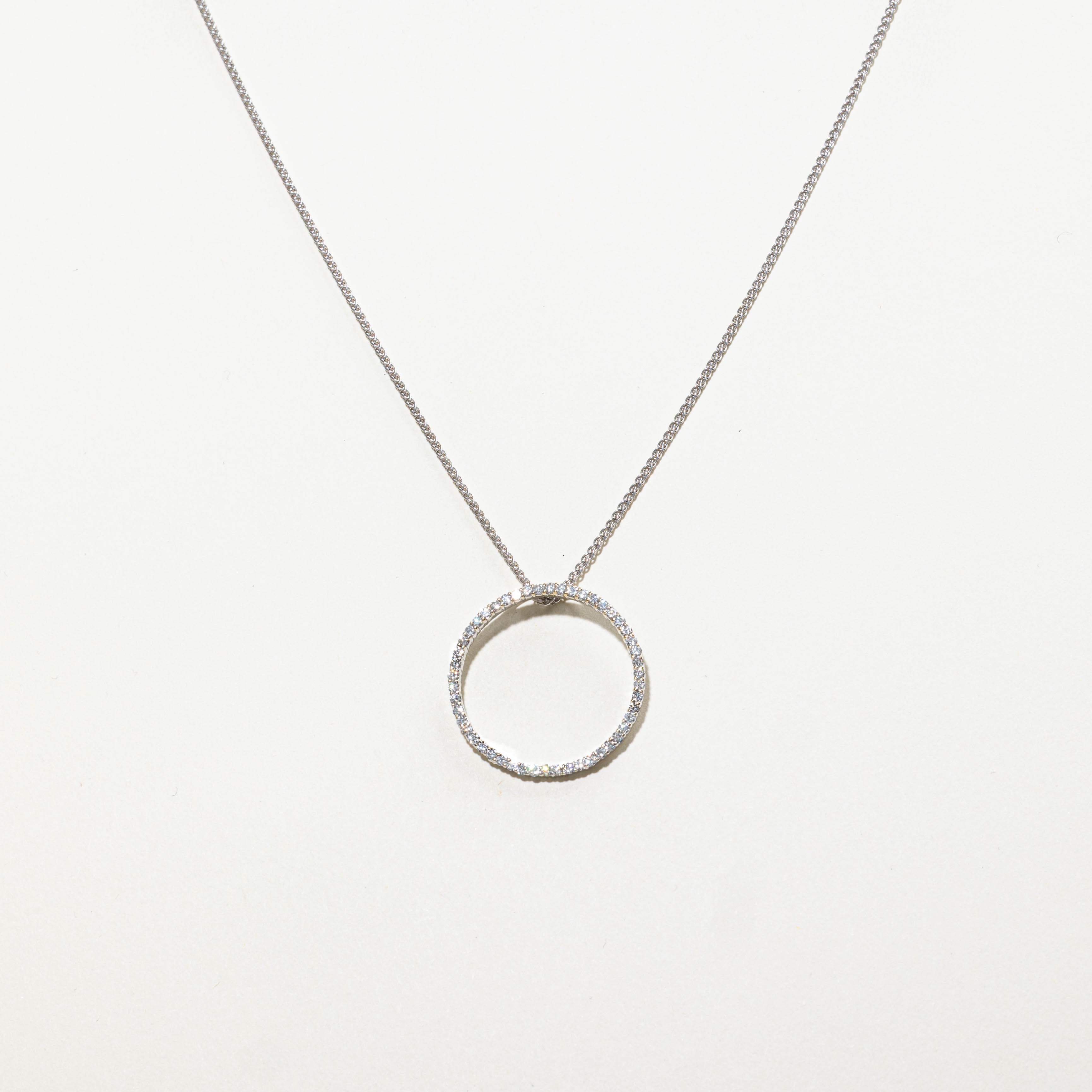 18k Diamond Circle Pendant Necklace | 1.00ctw | 18"