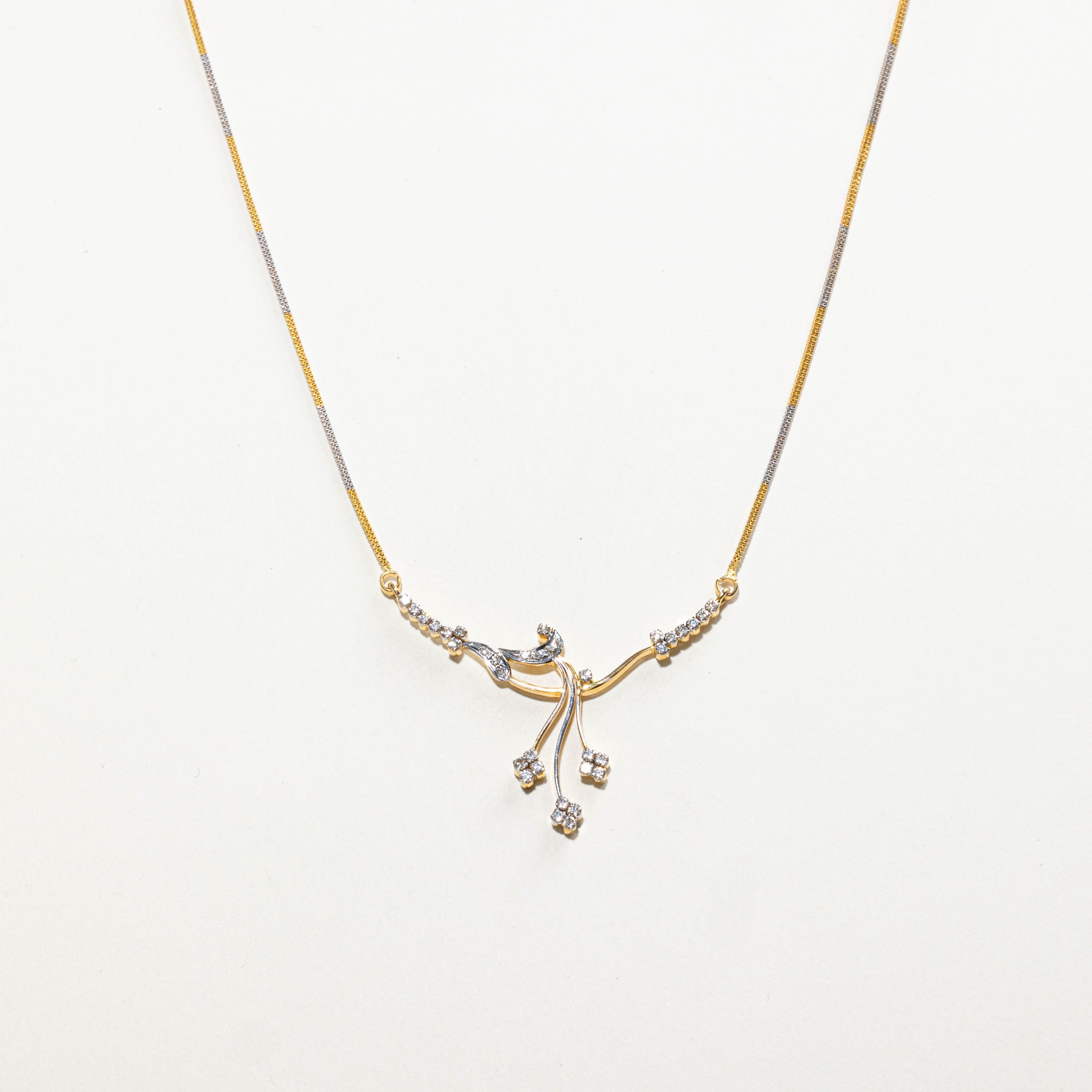 18k Diamond Floral Necklace | 0.80ctw | 16.5"