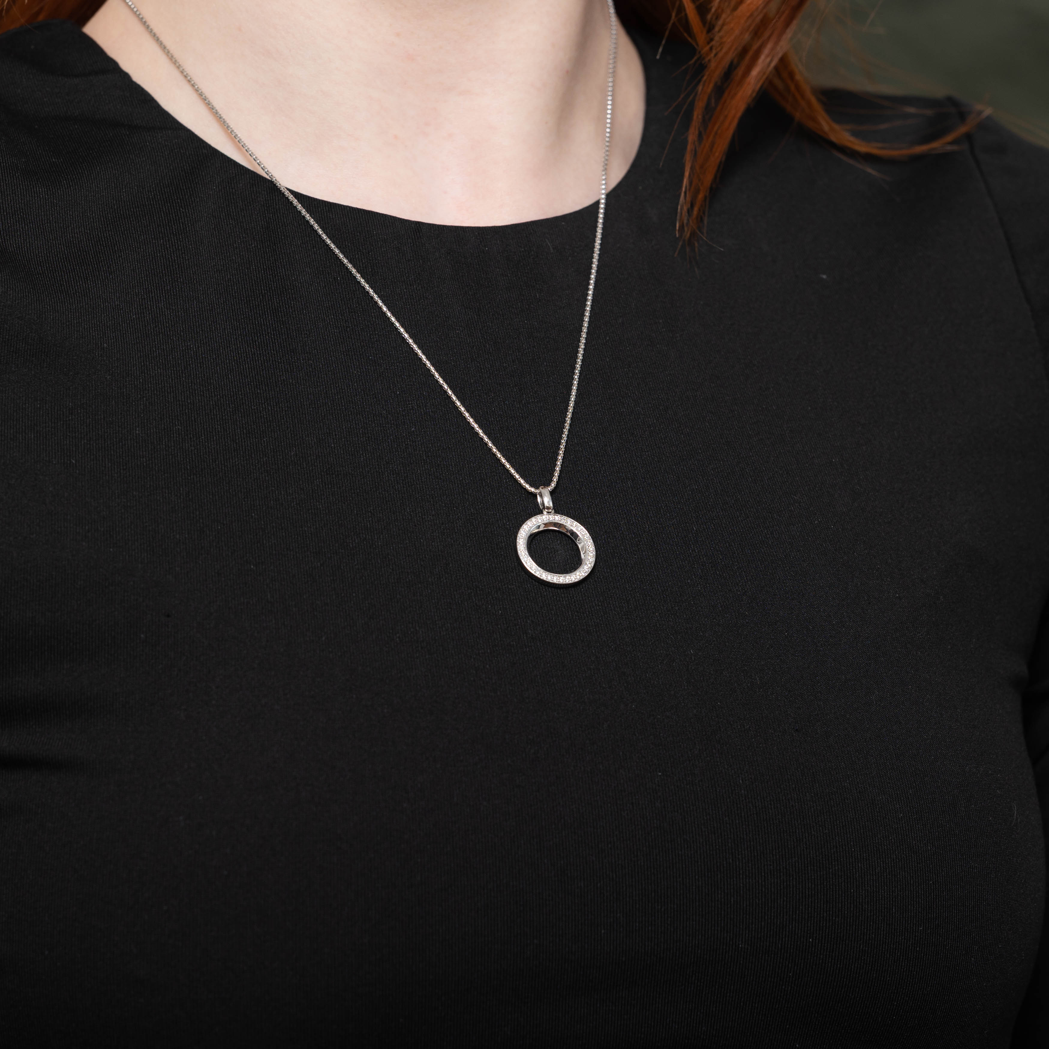 14k Diamond Circle Pendant Necklace | 0.30ctw | 22"