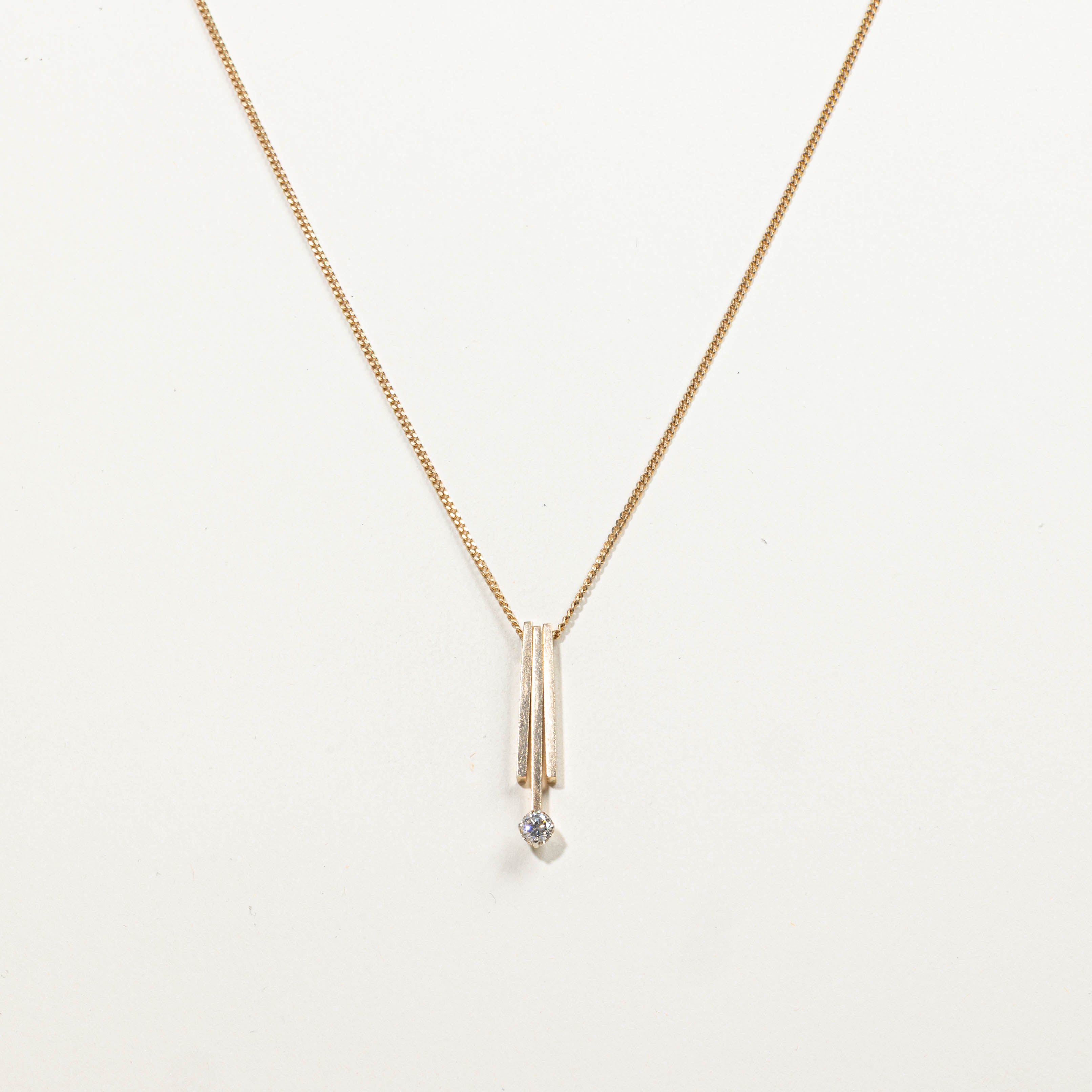 14k Diamond Bar Drop Pendant Necklace | 0.27ct | 20"
