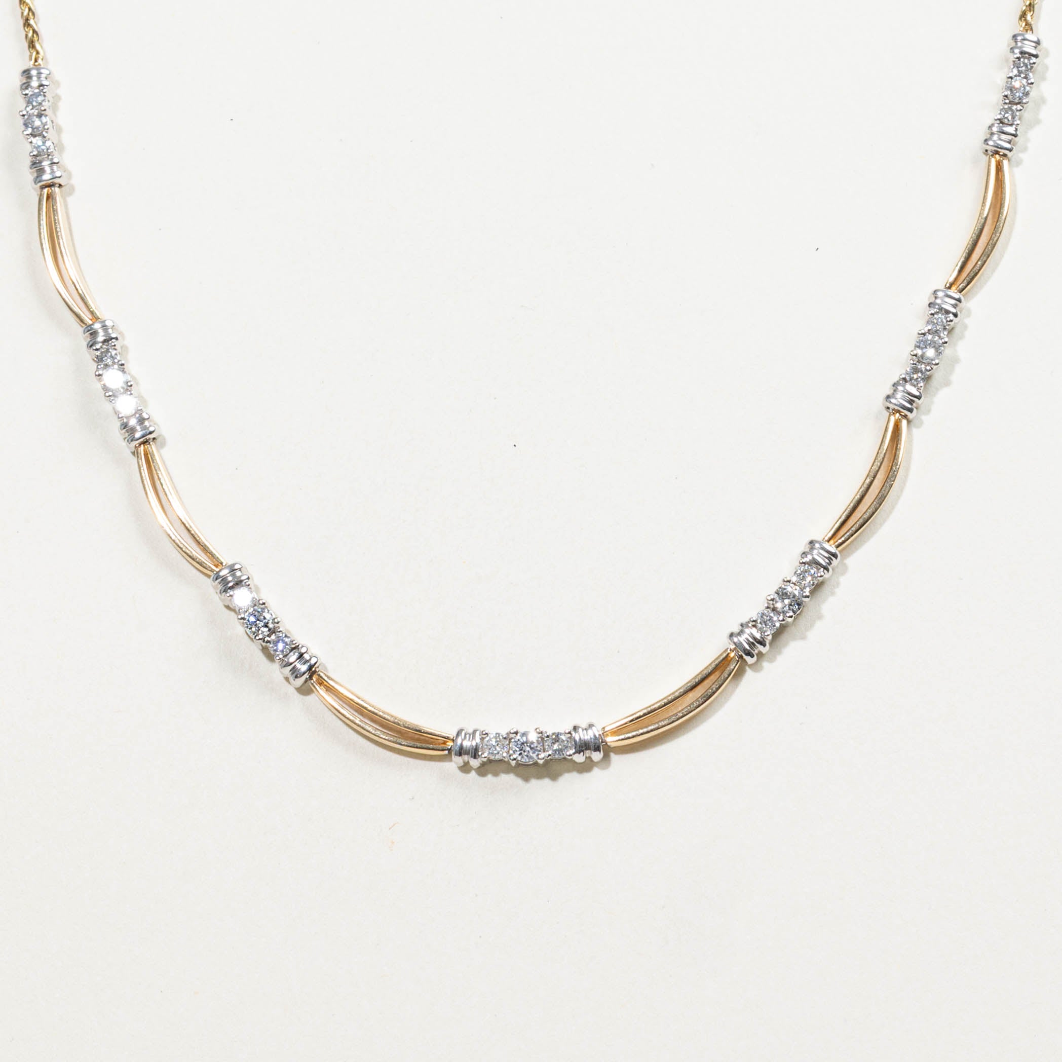 14k Diamond Clusters Scalloped Necklace | 1.00ctw | 17"