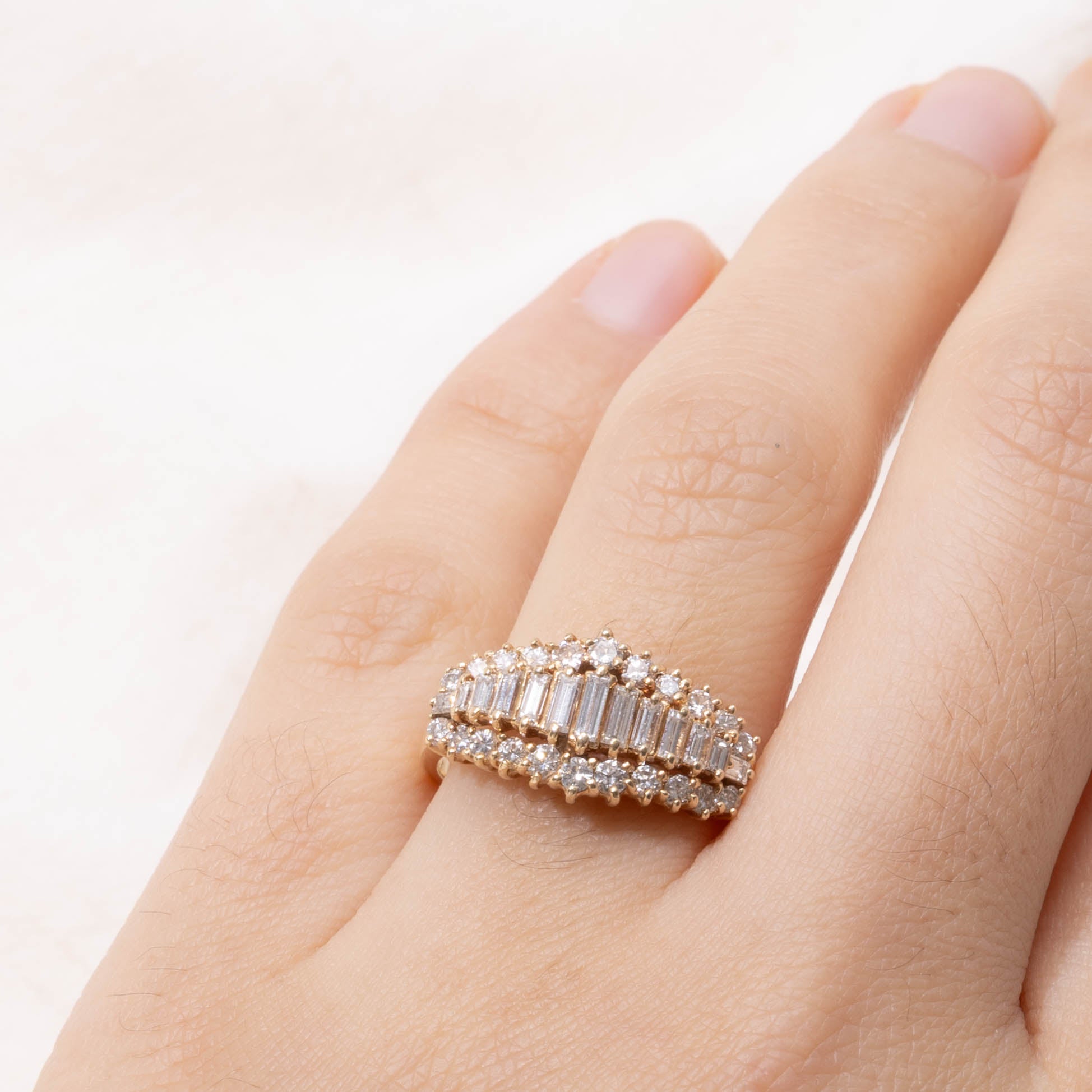 14k Diamond Multi Row Tapered Ring | 1.00ctw | SZ 7.75