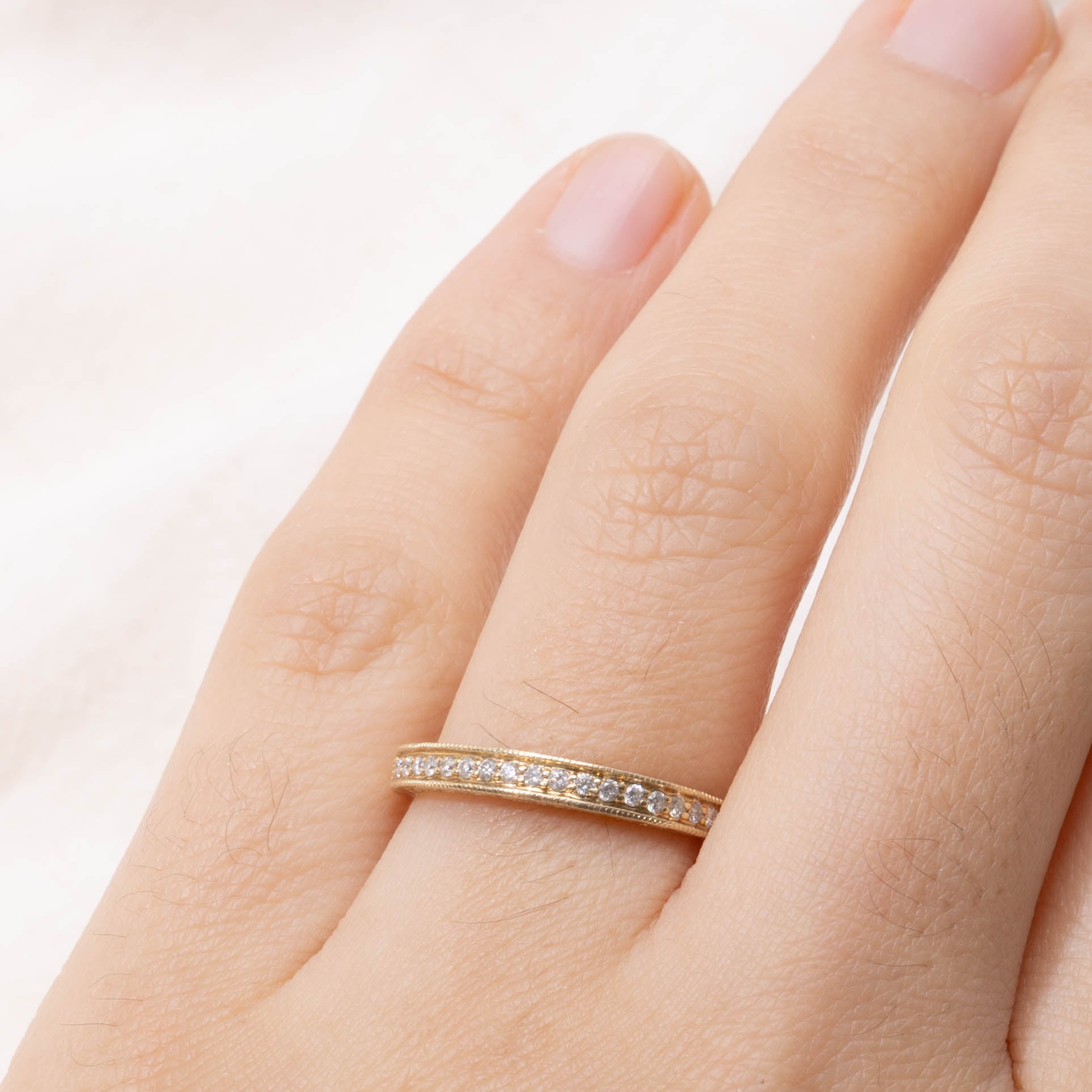 14k Semi Eternity Diamond Milgrain Band | 0.10ctw | SZ 6.25