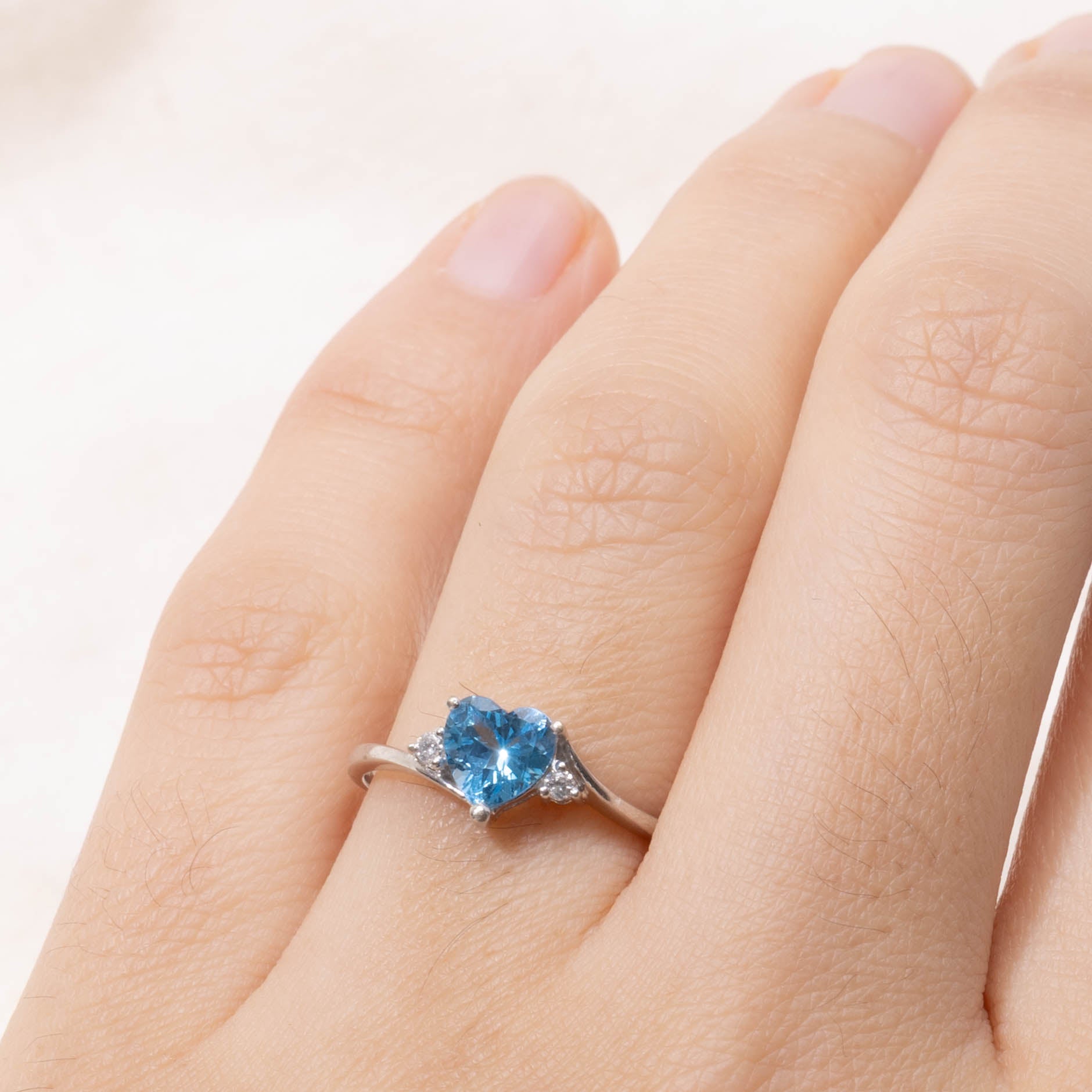 18k Heart Cut Blue Topaz & Diamond Ring | SZ 6.75