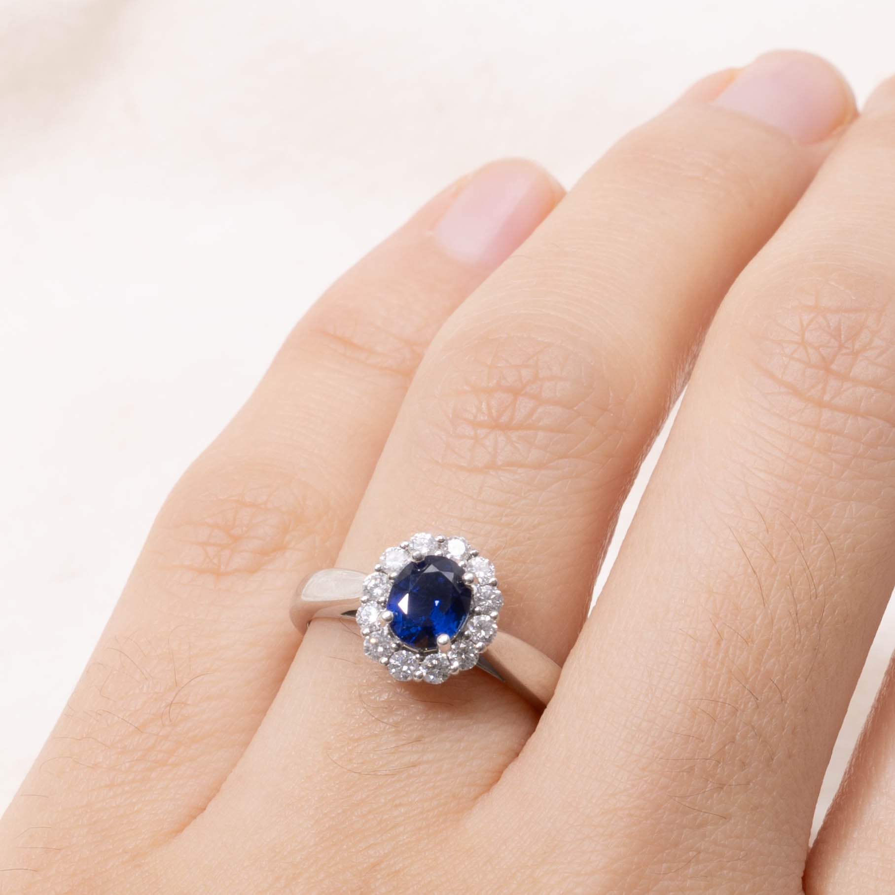 14k Oval Cut Sapphire & Diamond Halo Ring | 1.00ct, 0.24ctw | SZ 6