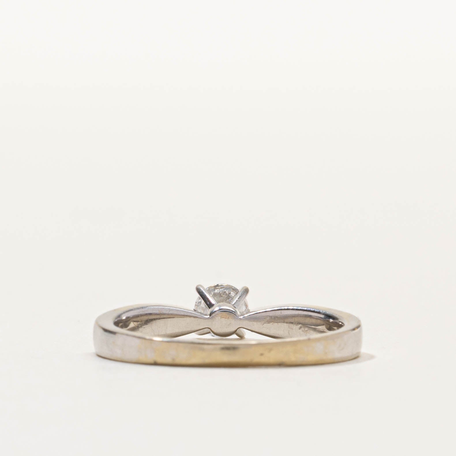 18k Solitaire Diamond Reverse Tapered Ring | 0.26ct | SZ 6