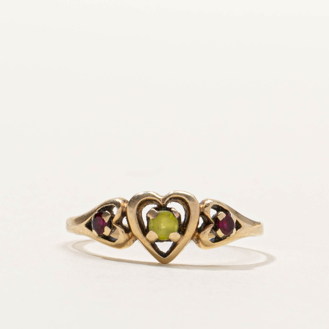 10k Peridot & Ruby Heart Ring | SZ 6.75