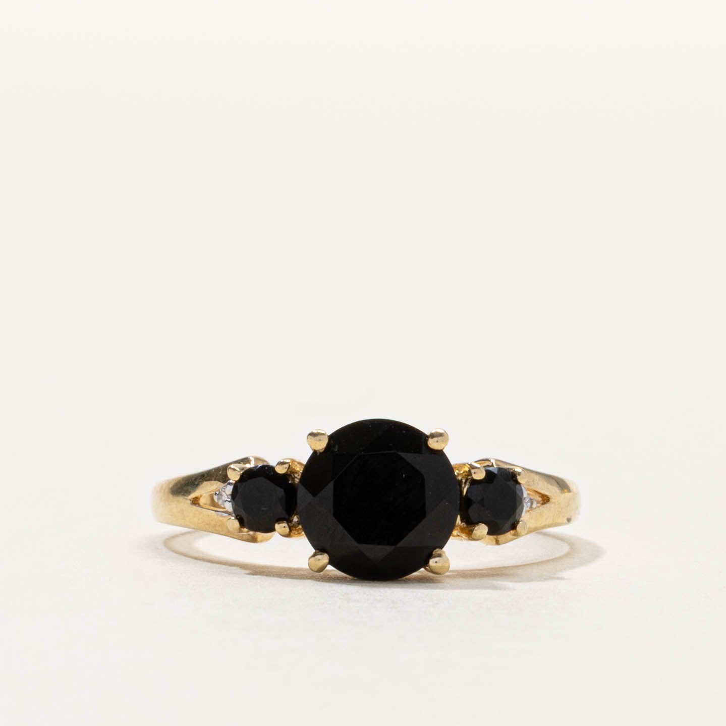 10k Three Stone Onyx Ring | SZ 7.25