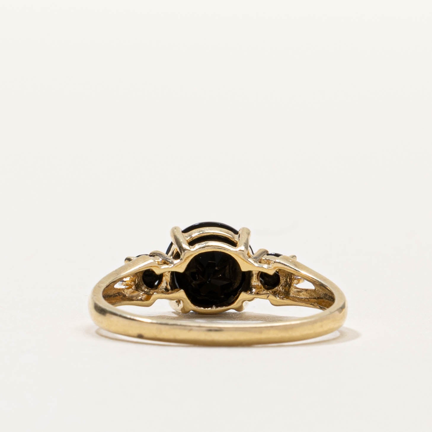 10k Three Stone Onyx Ring | SZ 7.25