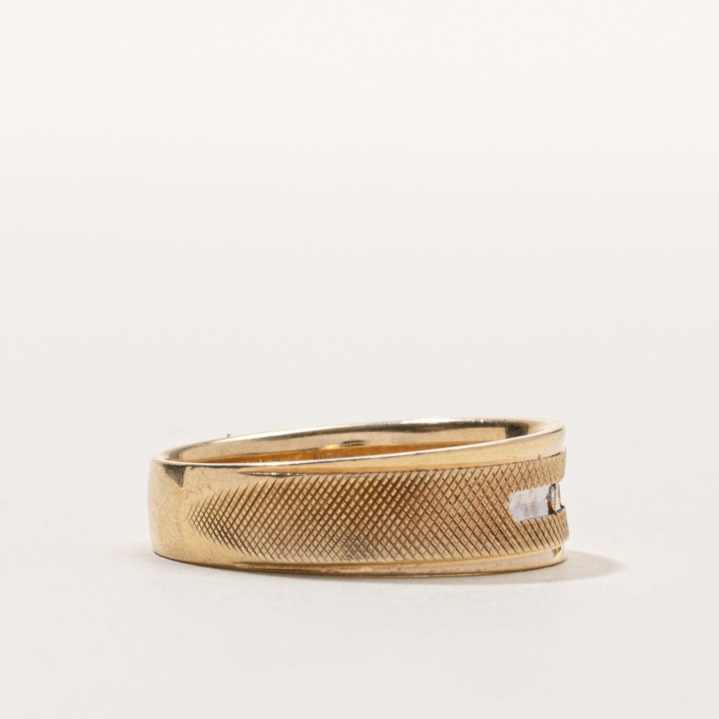 10k Diamond Accent Cross Hatch Textured Band | SZ 10
