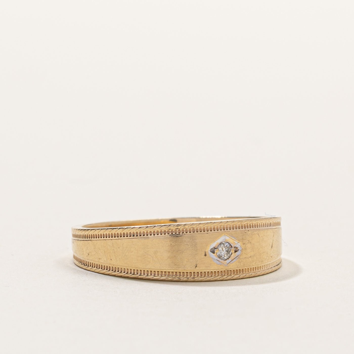 10k Single Diamond Milgrain Band | SZ 12.5