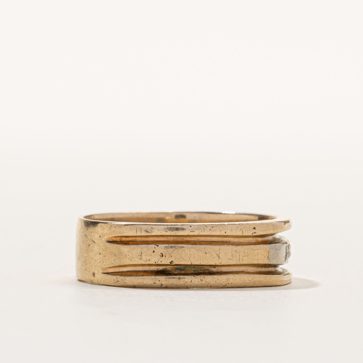 10k Diamond Grooved Layered Band | 6.75mm | SZ 11