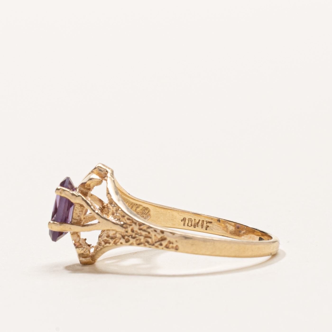 10k Synthetic Sapphire Tapered Textured Ring | SZ 7.25
