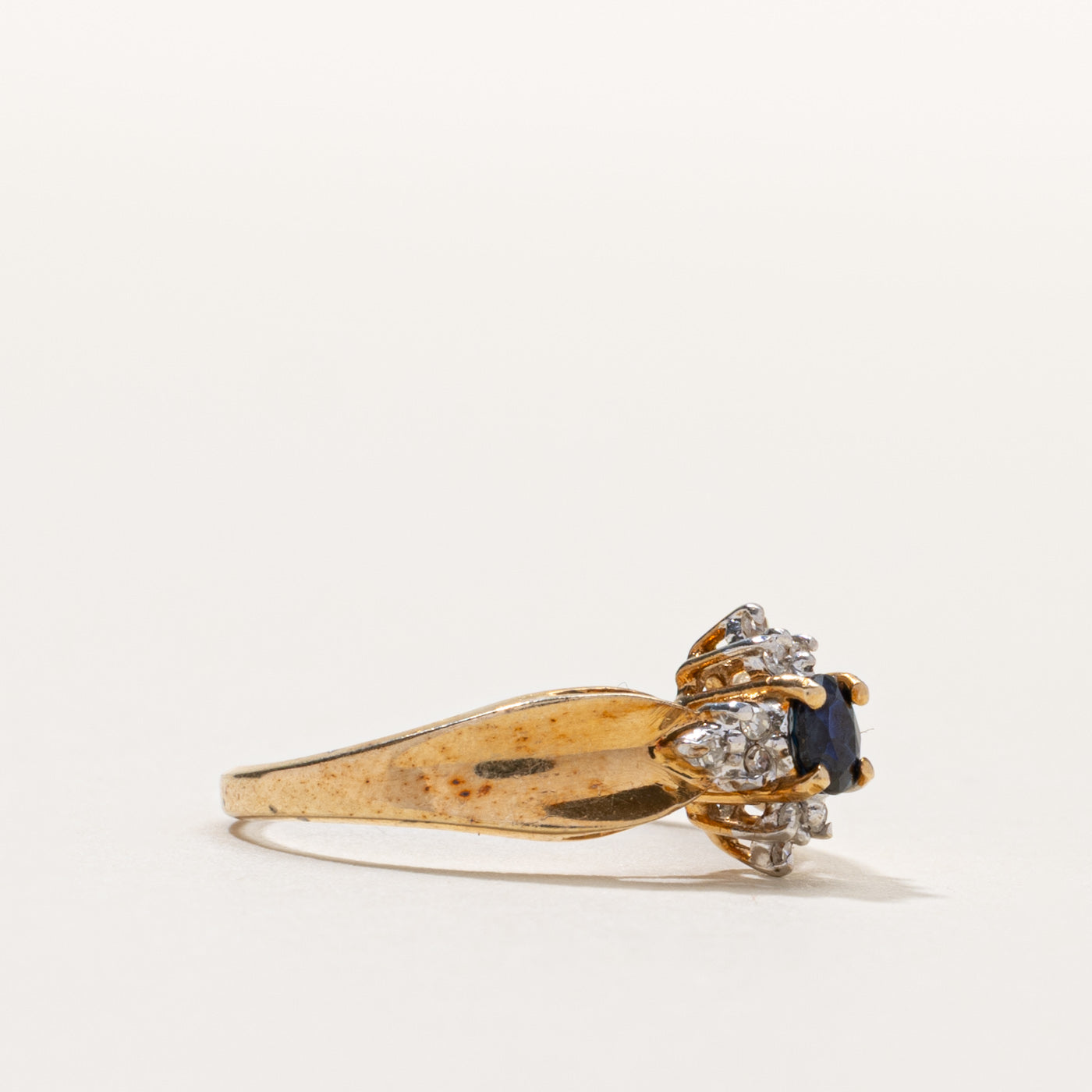 10k Sapphire & Diamond Cluster Ring | SZ 6.5