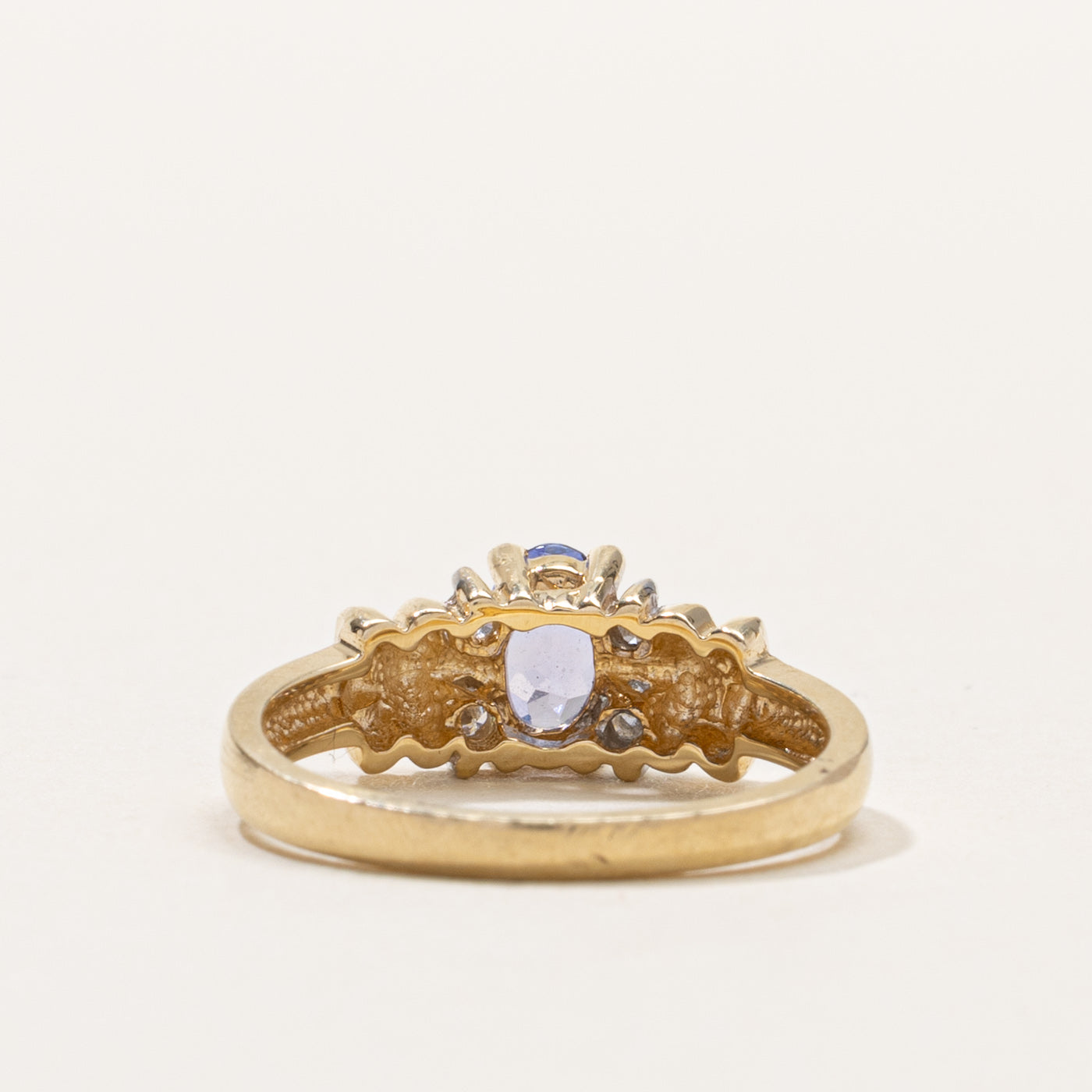 14k Tanzanite & Diamond Accented Grooved Ring | SZ 6.25