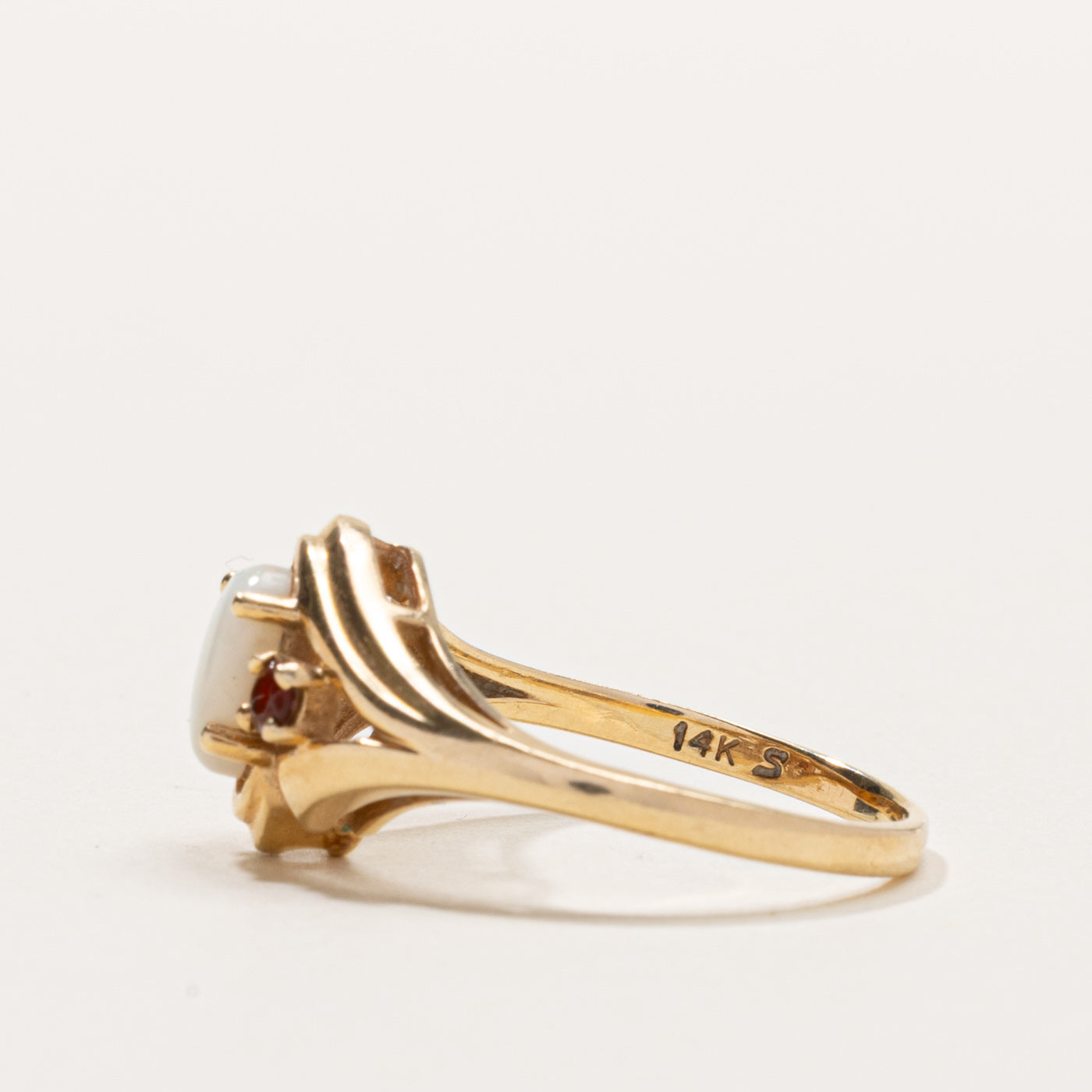 14k Opal & Garnet Accented Ring | SZ 7.25