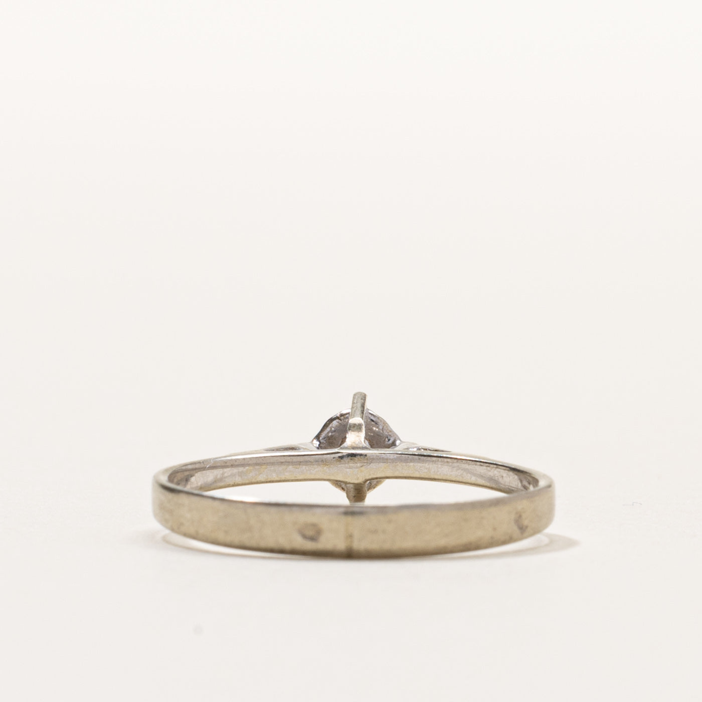 French Hallmarked 18k Diamond Petite Ring | SZ 6.75