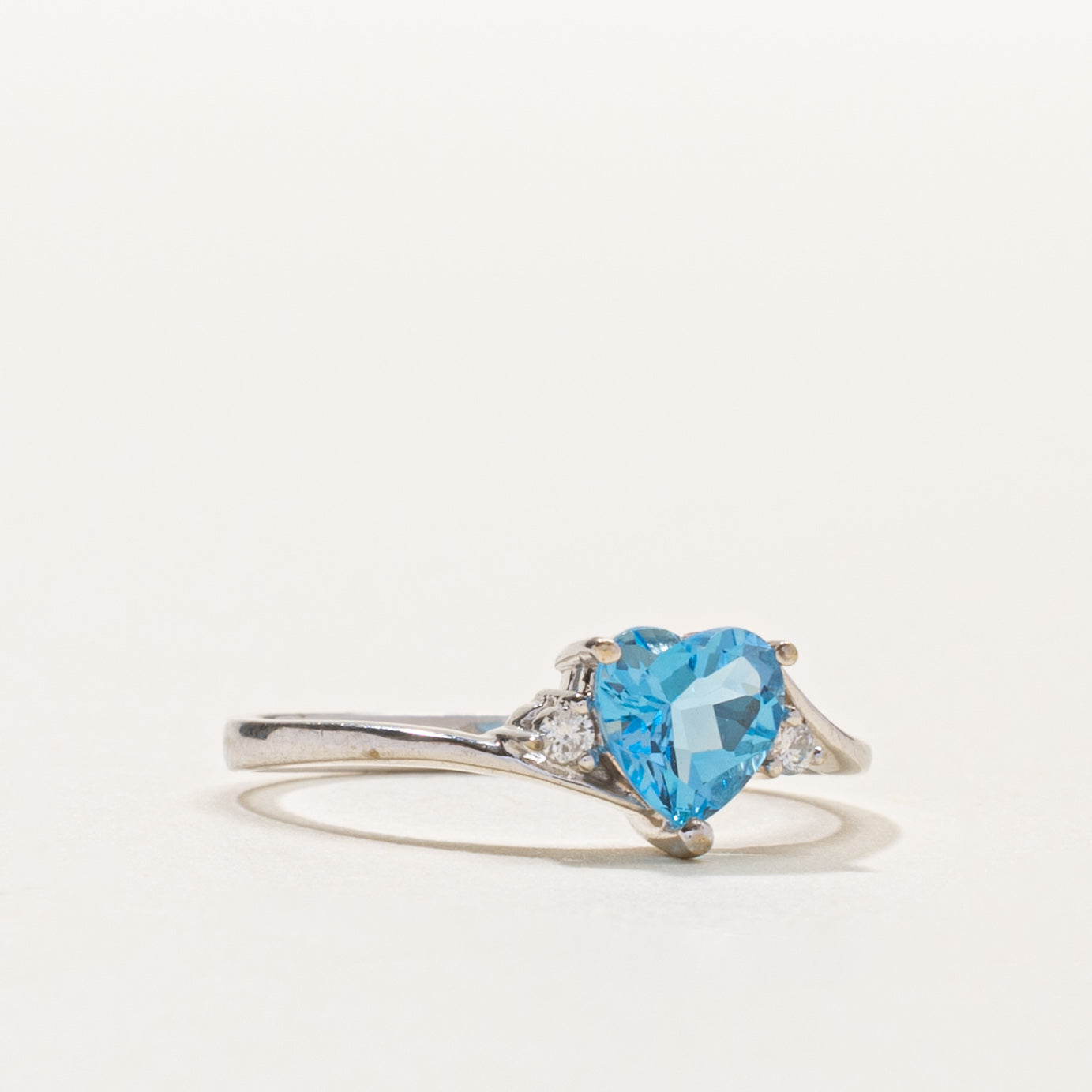 18k Heart Cut Blue Topaz & Diamond Ring | SZ 6.75