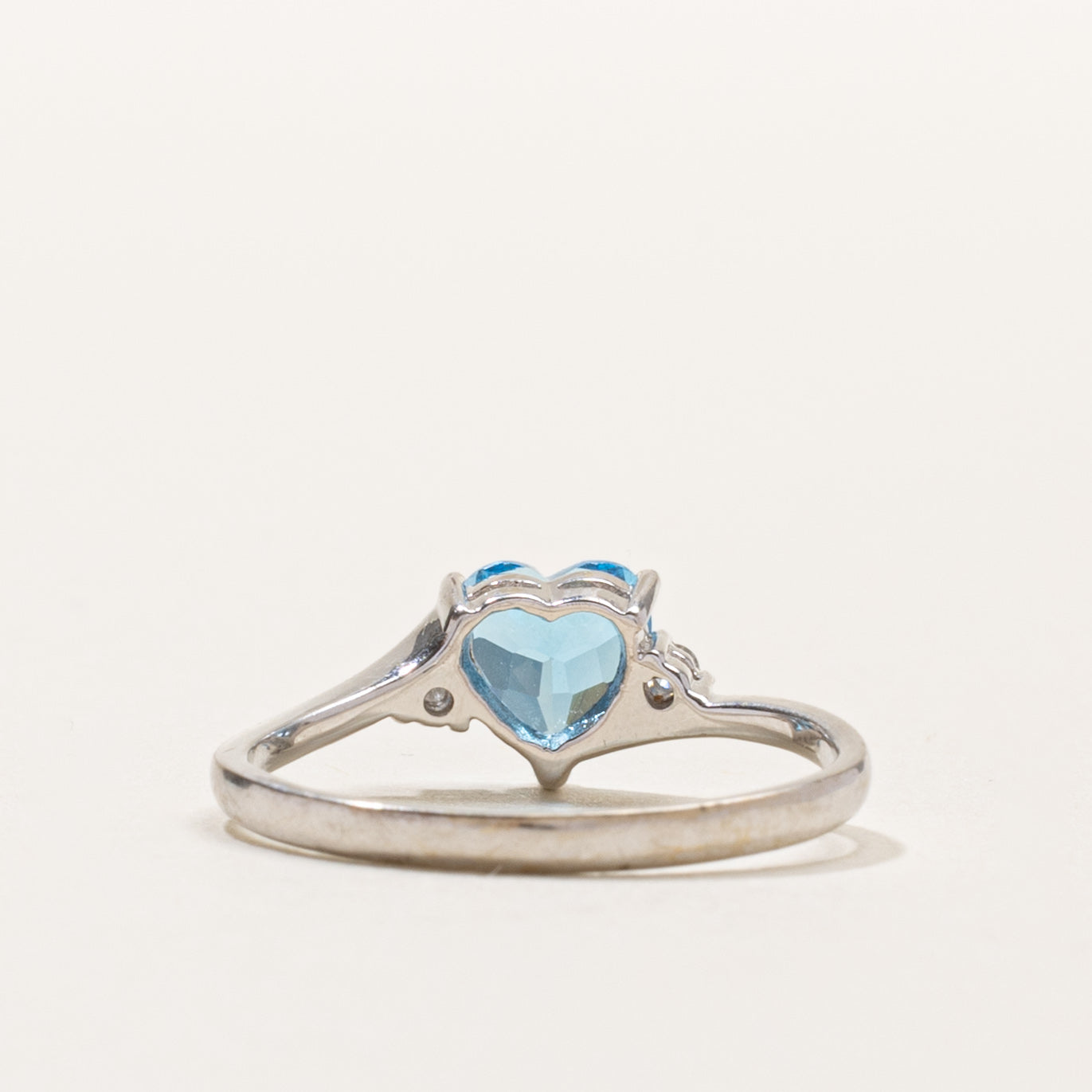 18k Heart Cut Blue Topaz & Diamond Ring | SZ 6.75