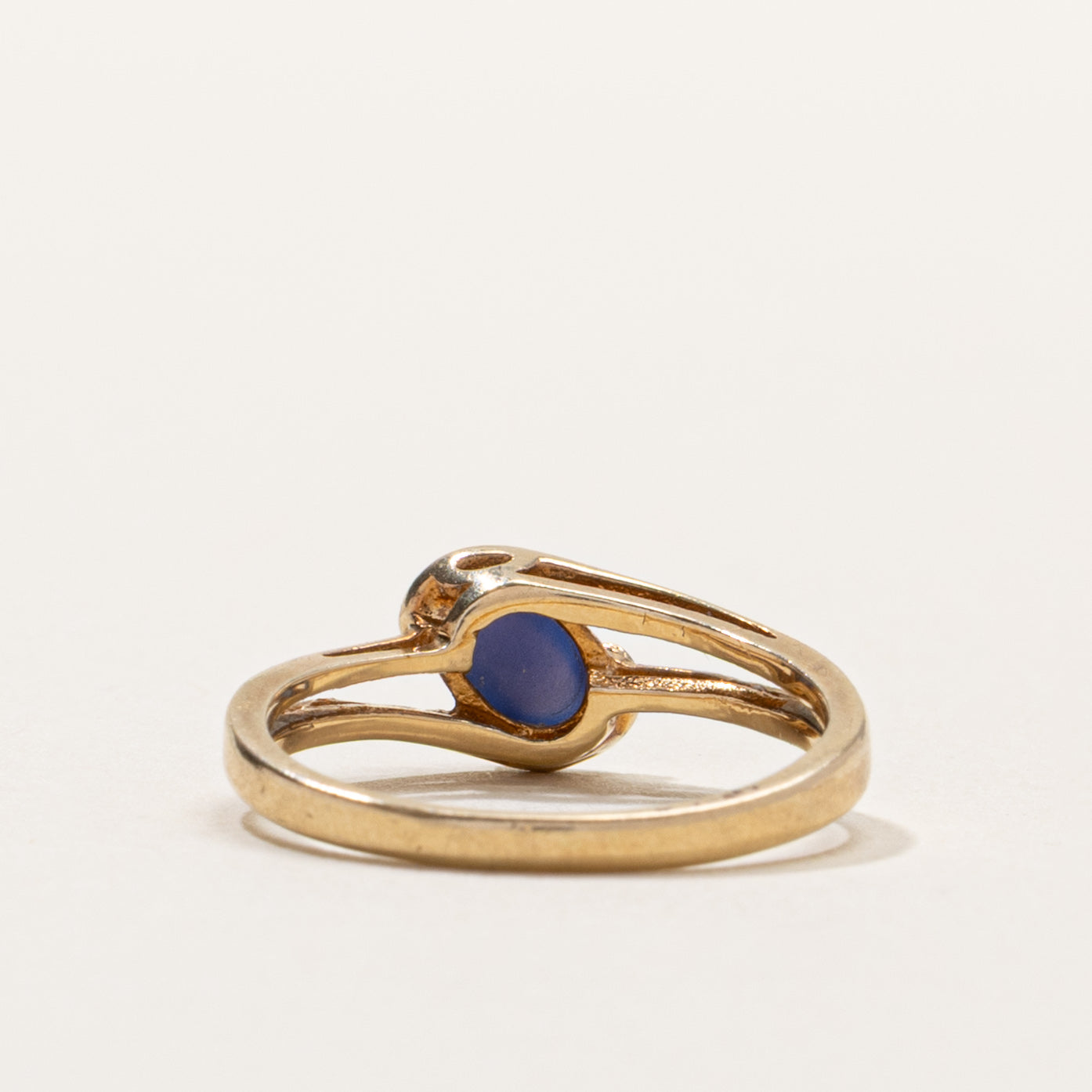 9k Diagonal Synthetic Sapphire Ring | SZ 4.75