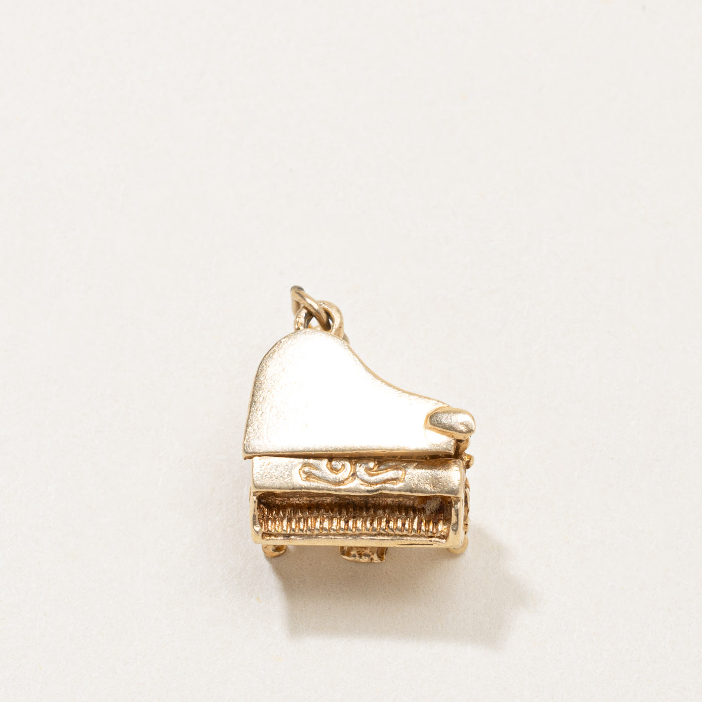 14k Ornate Piano Charm