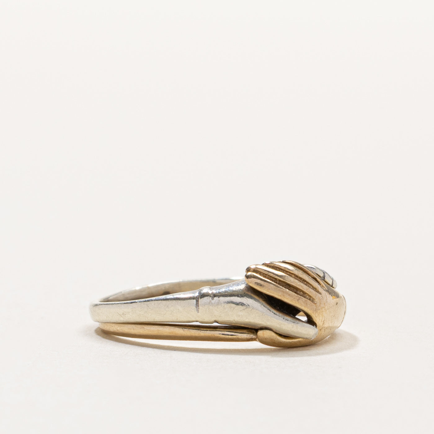 Birmingham UK Two Tone Interlocking Hands Ring | SZ 6.25