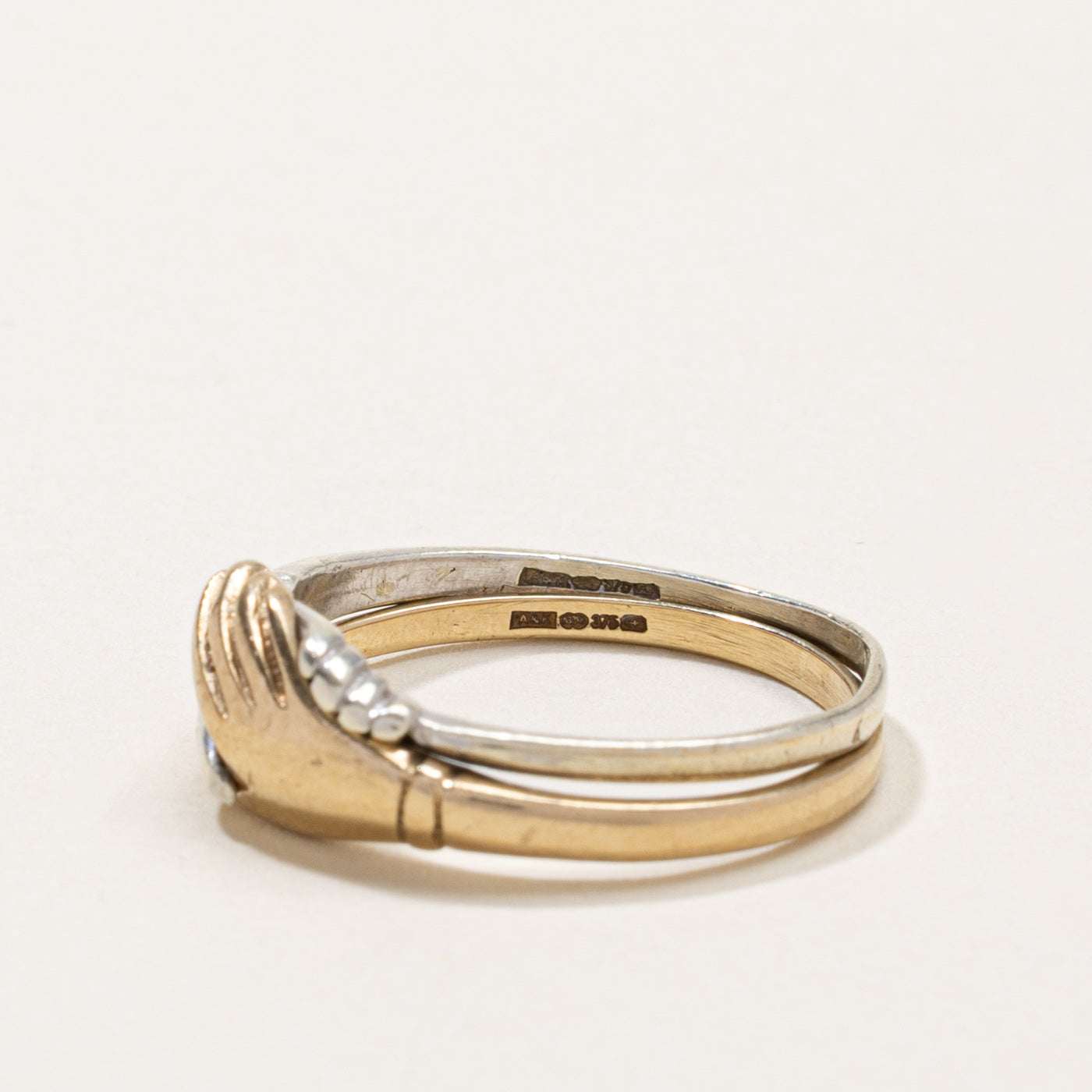 Birmingham UK Two Tone Interlocking Hands Ring | SZ 6.25