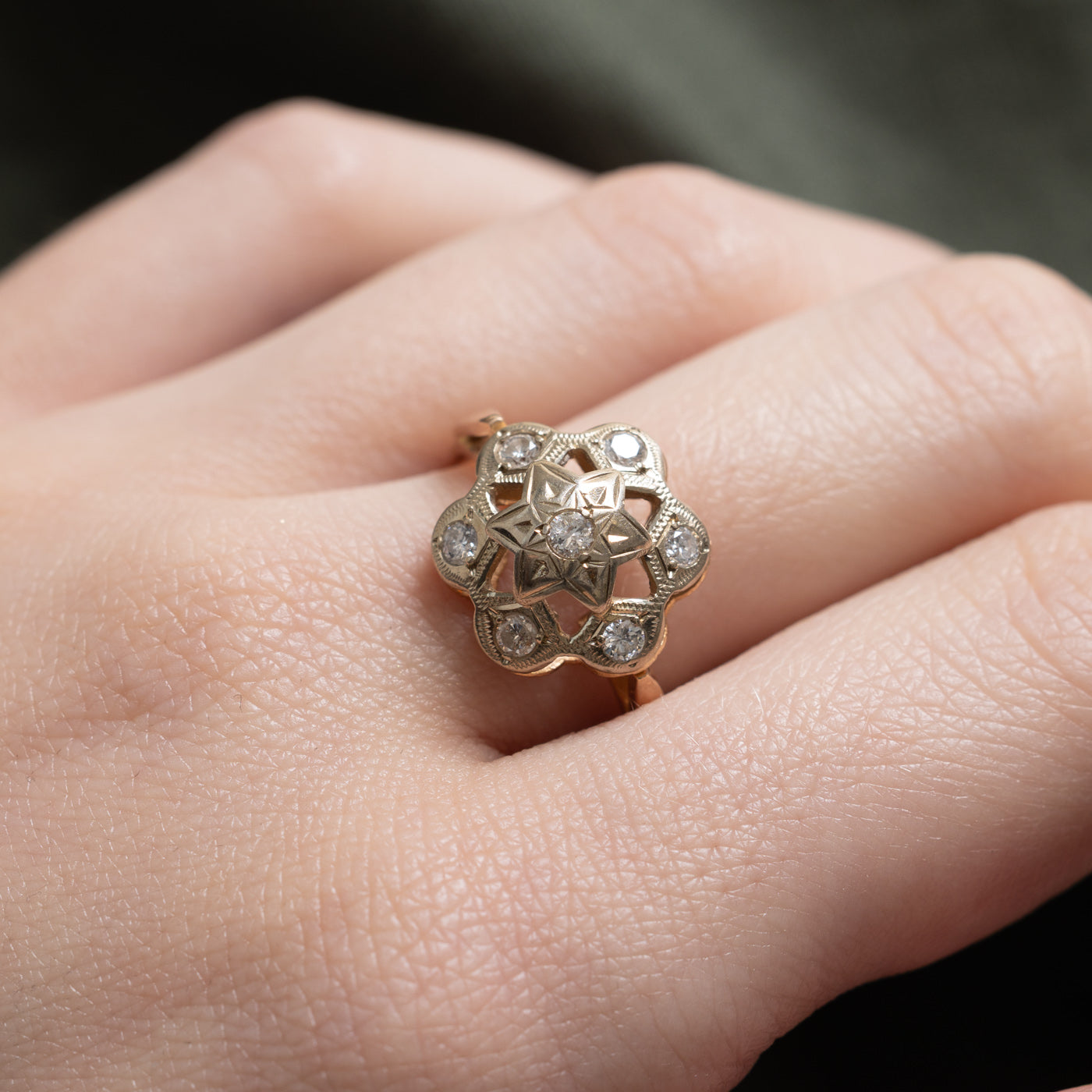 14k Diamond Accented Engraved Floral  Ring | 0.35ctw | SZ 7