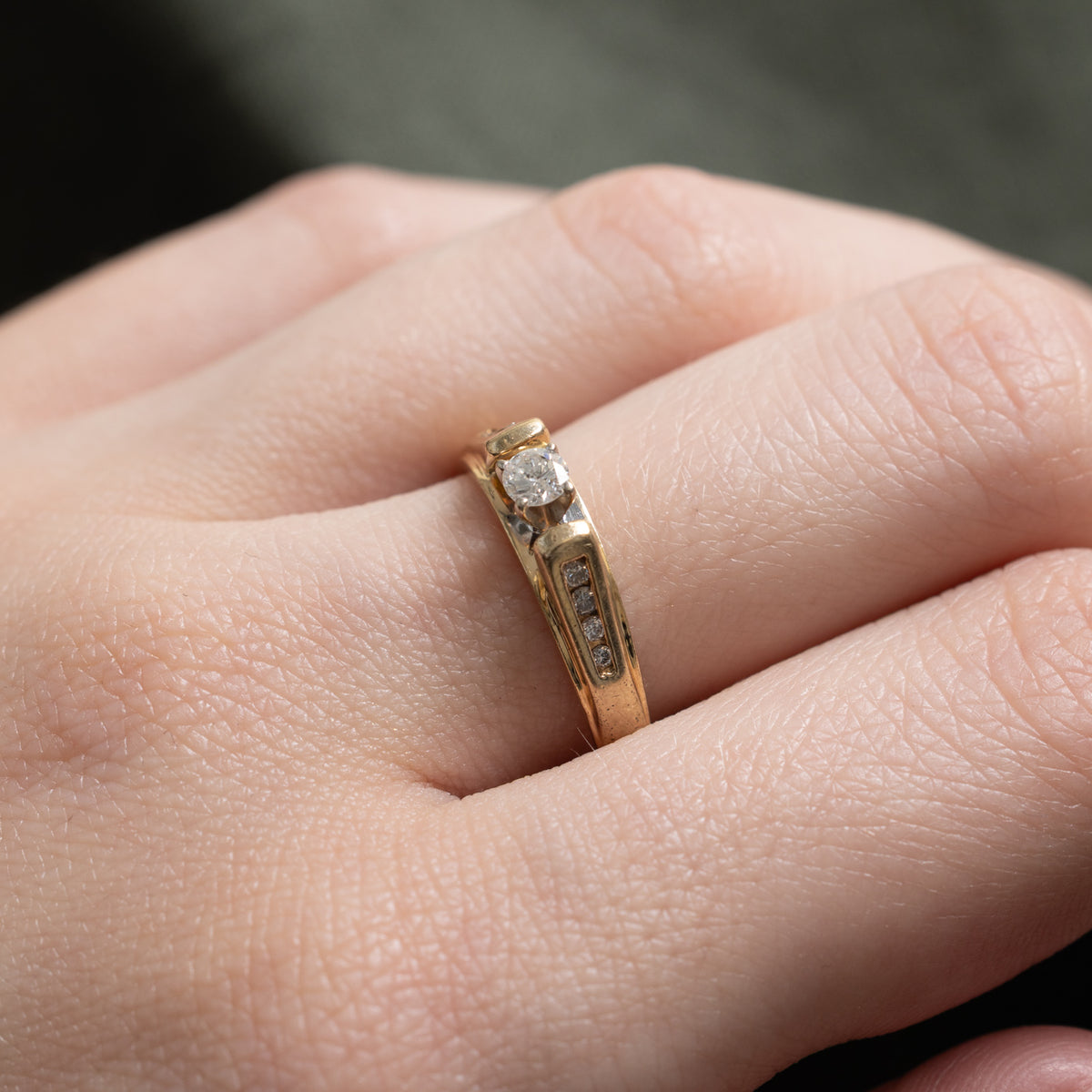 14k Diamond Channel Set Accented Ring | 0.20ctw | SZ 6.75