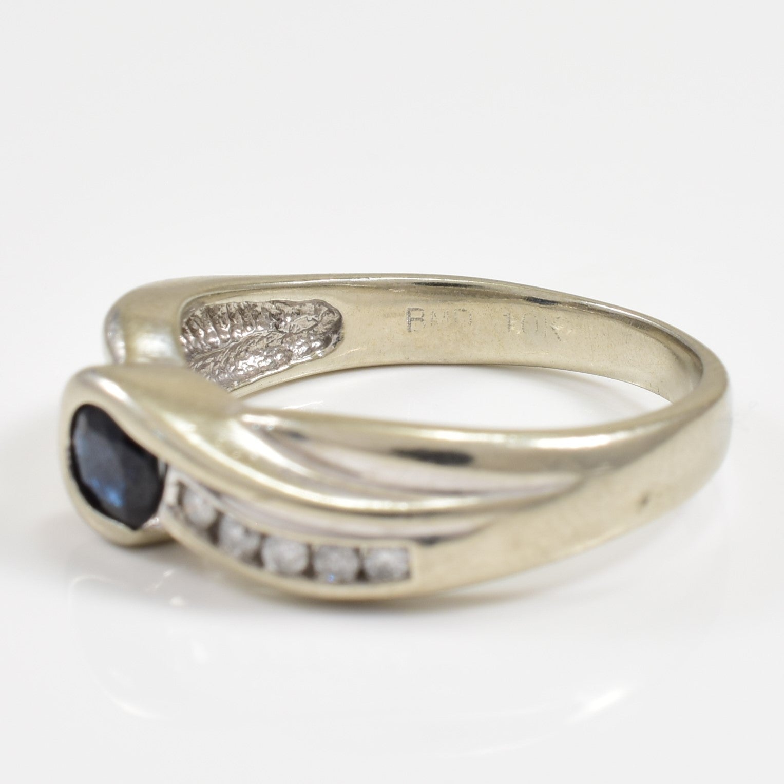 Sapphire & Diamond Ring | 0.40ct, 0.08ctw | SZ 7 |