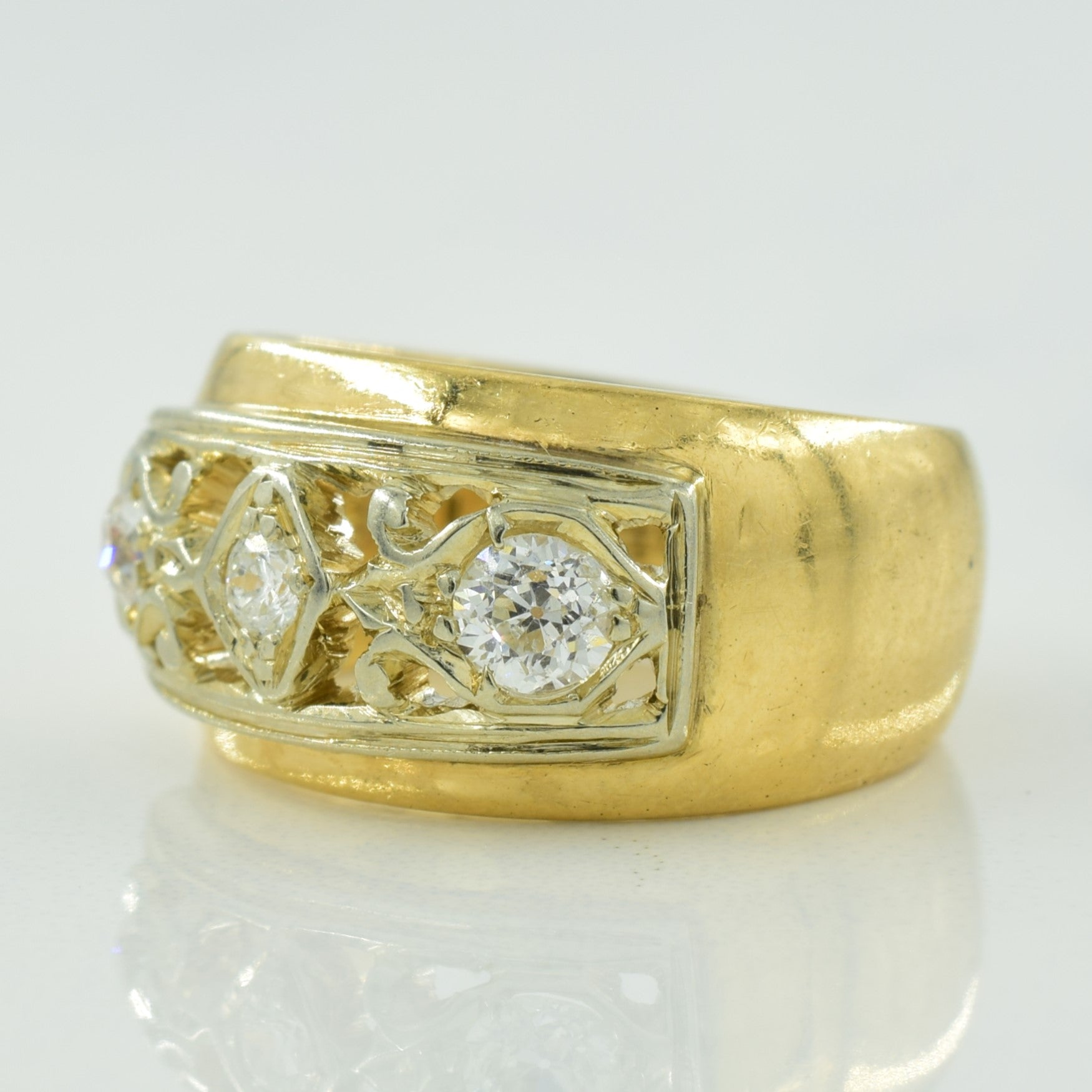 Three Stone Diamond Ring | 0.35ctw | SZ 4 |